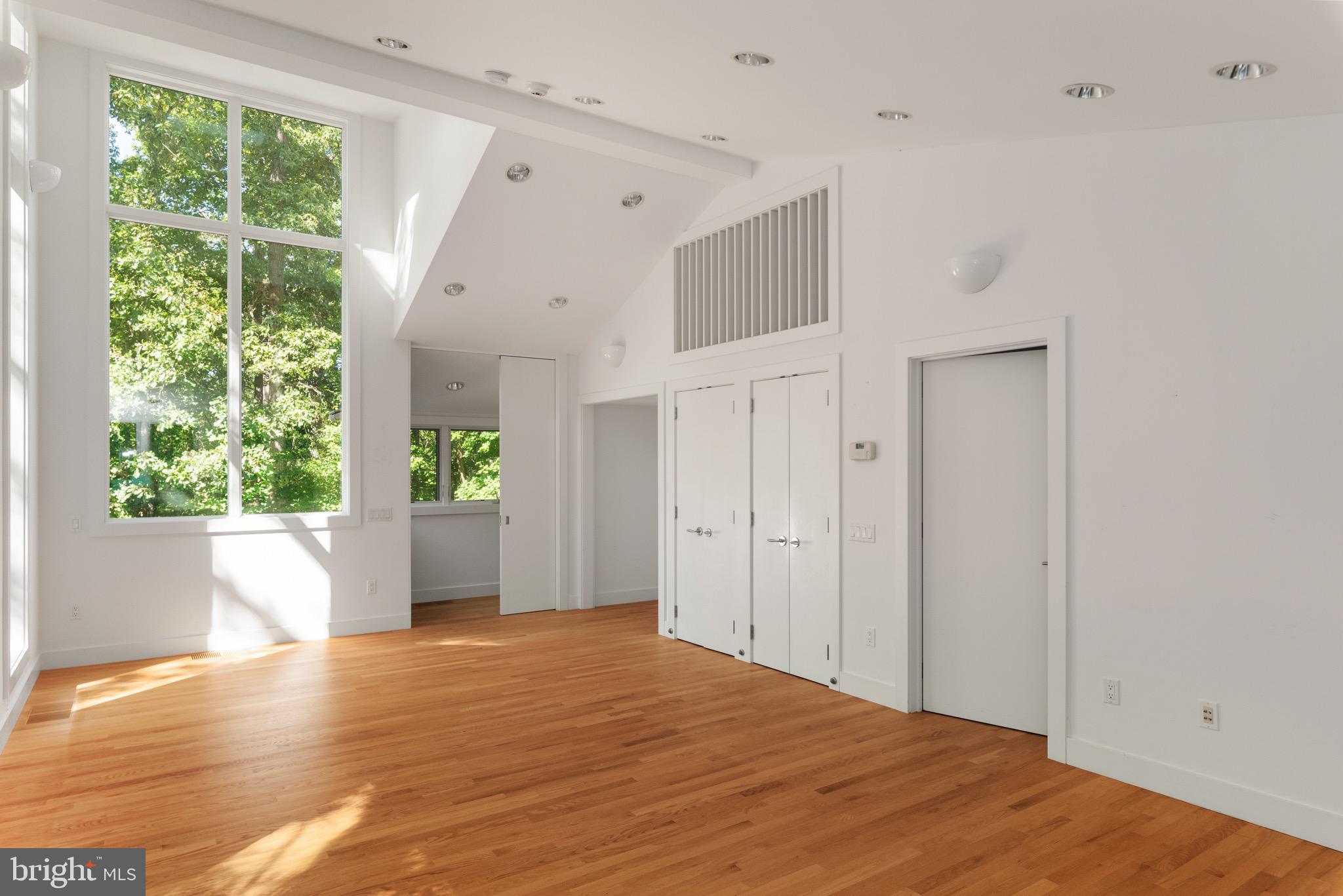 BAYBERRY HILL - Residential