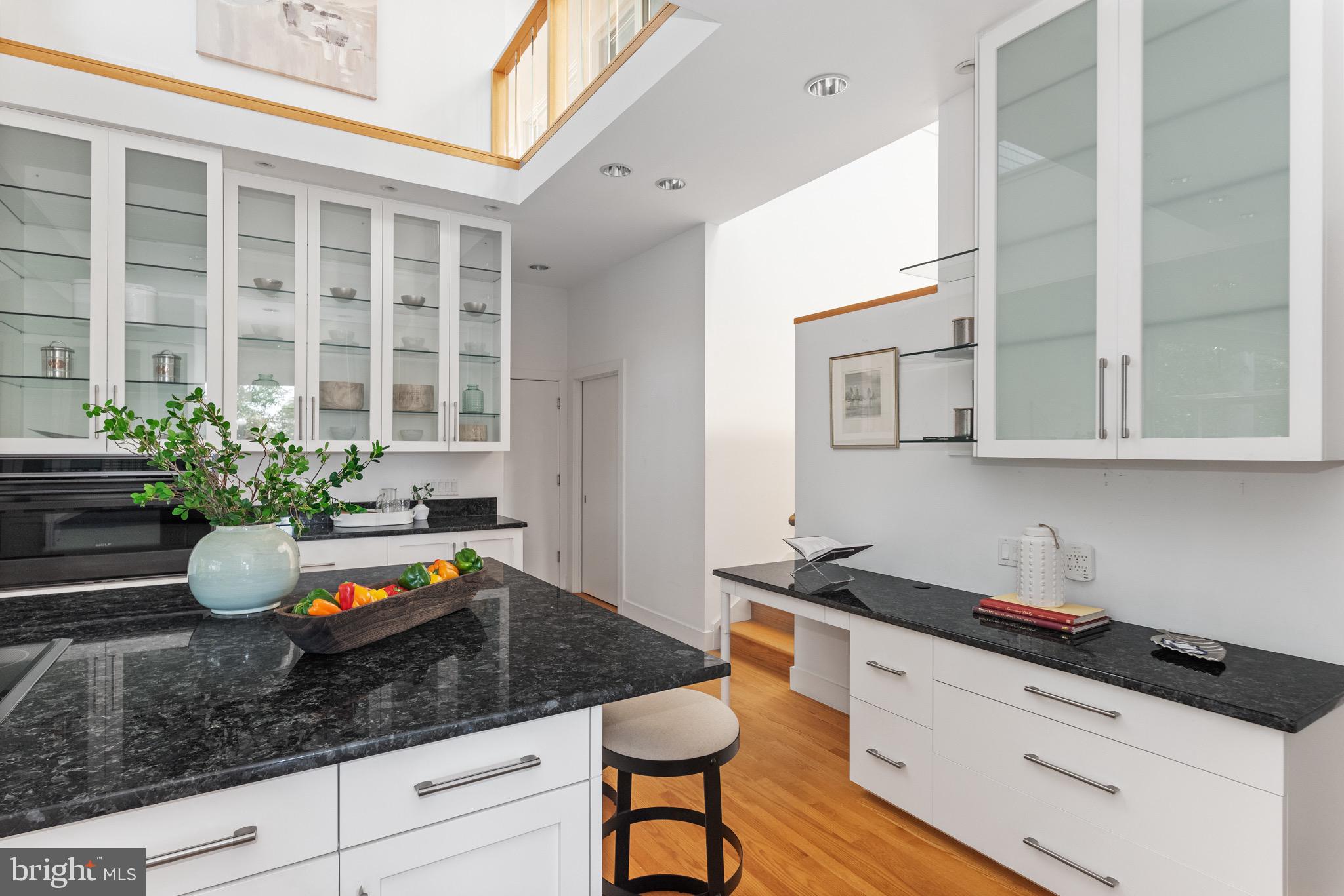 BAYBERRY HILL - Residential