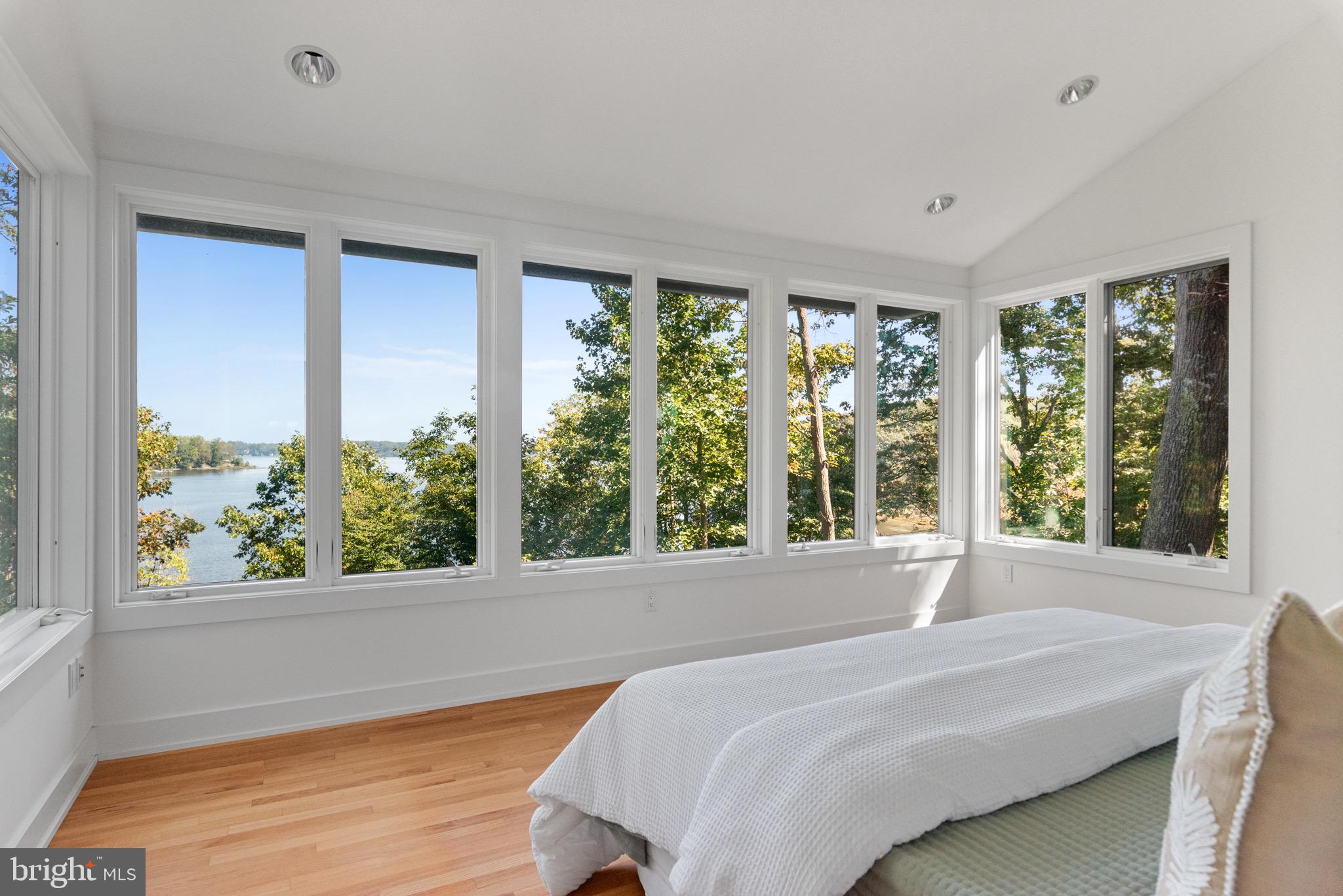 BAYBERRY HILL - Residential