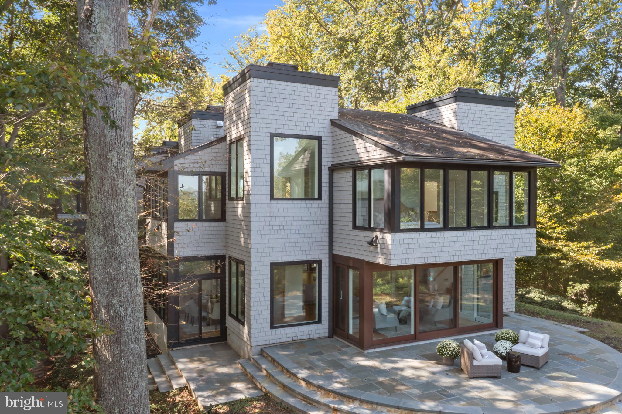 BAYBERRY HILL - Residential