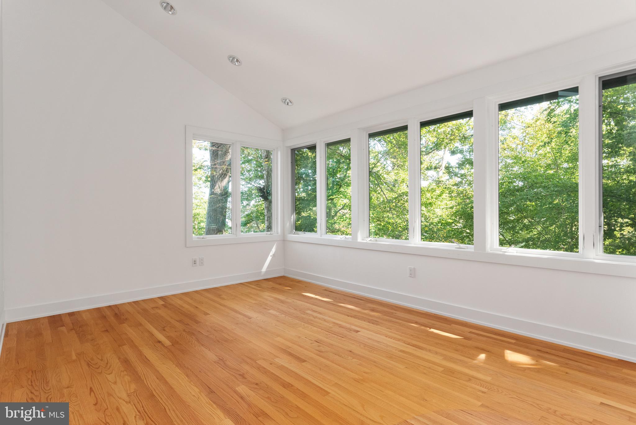 BAYBERRY HILL - Residential