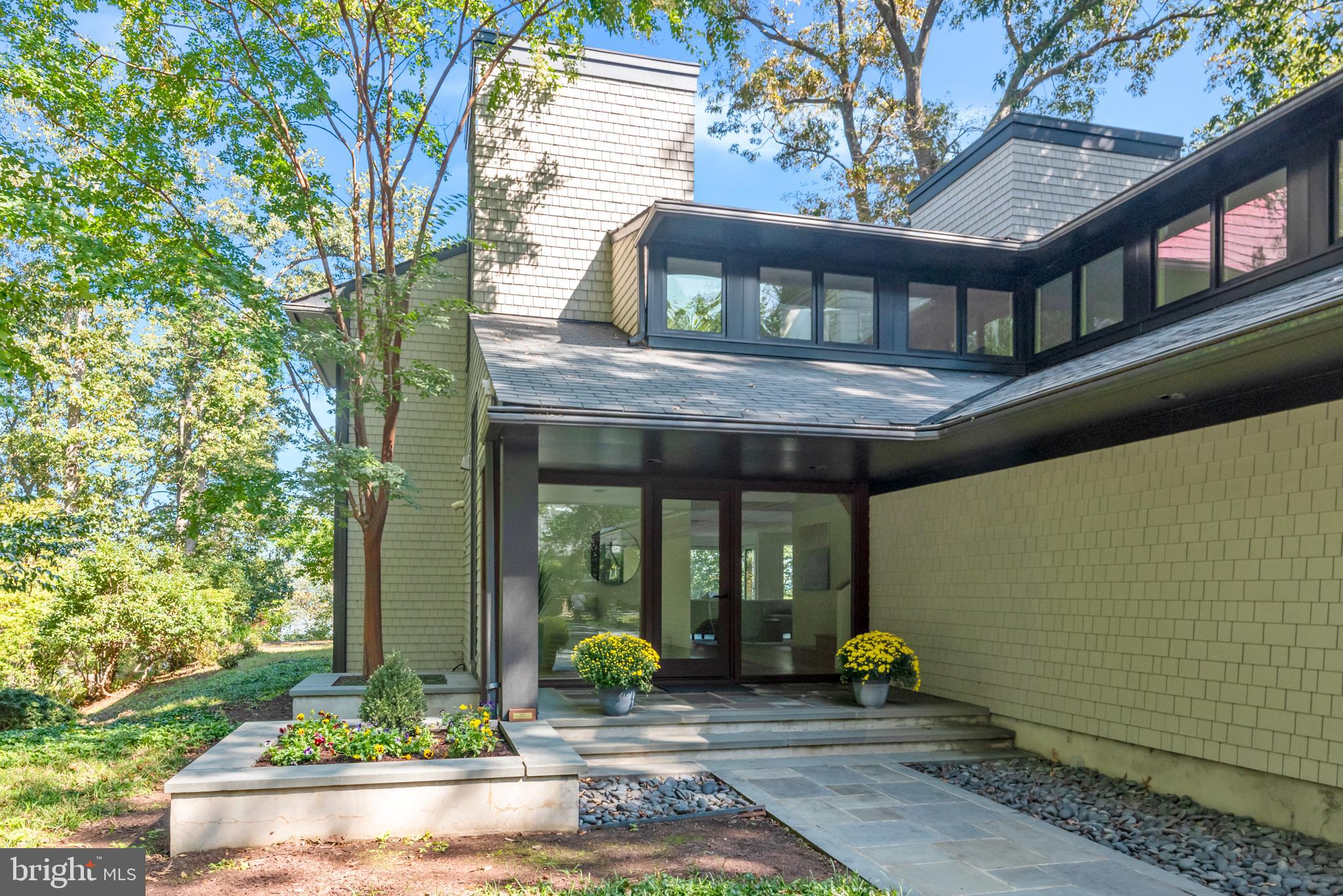 BAYBERRY HILL - Residential