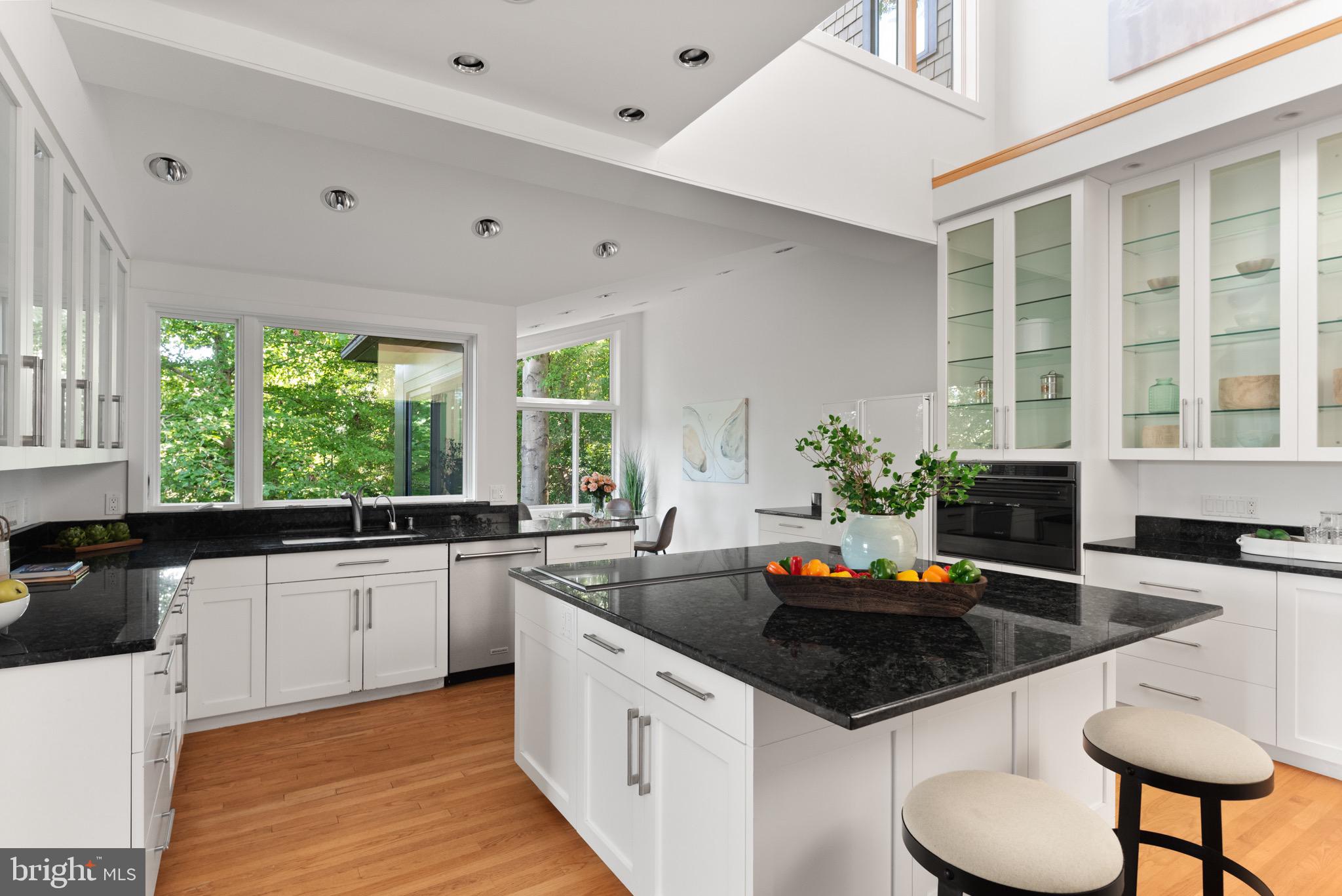 BAYBERRY HILL - Residential