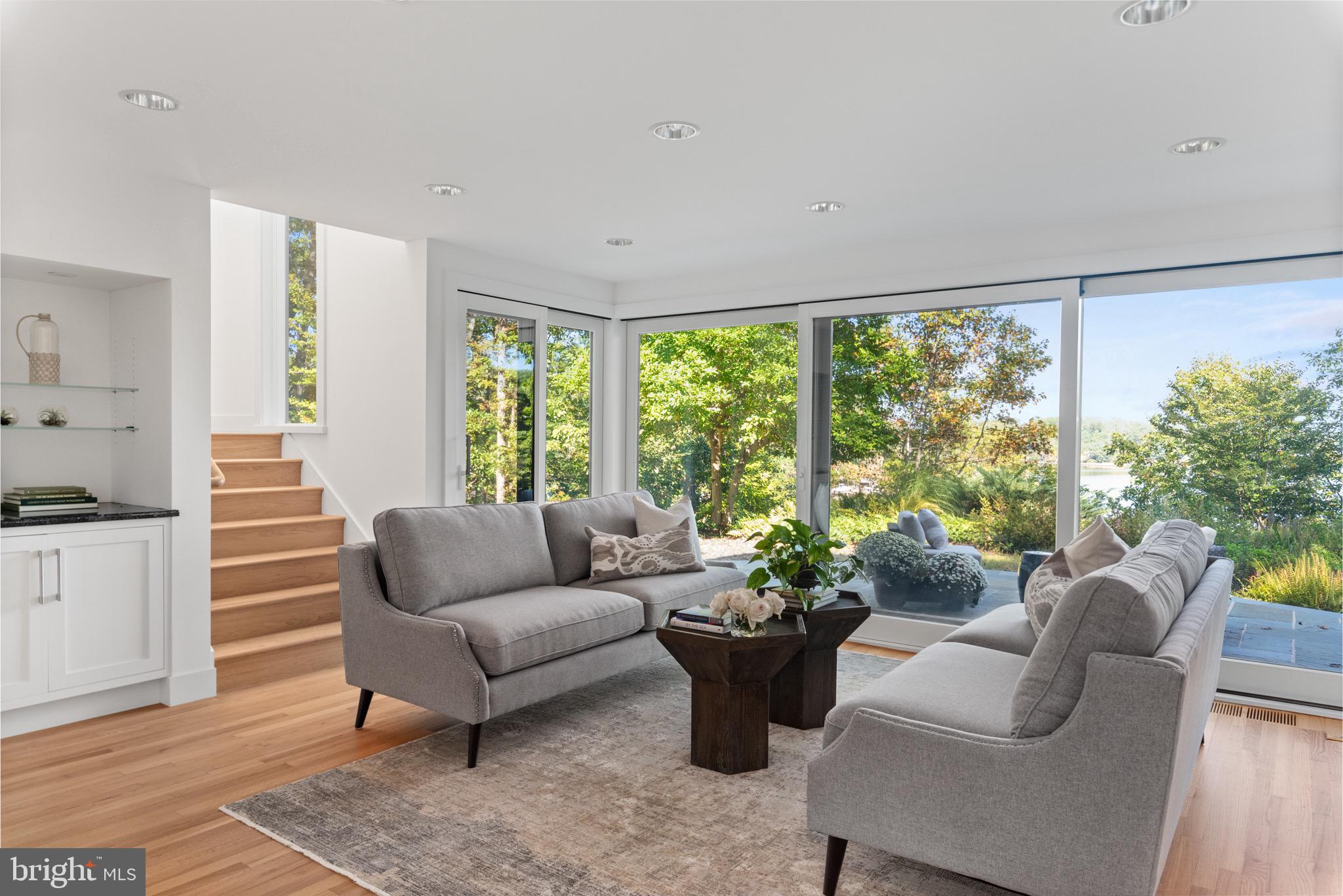 BAYBERRY HILL - Residential