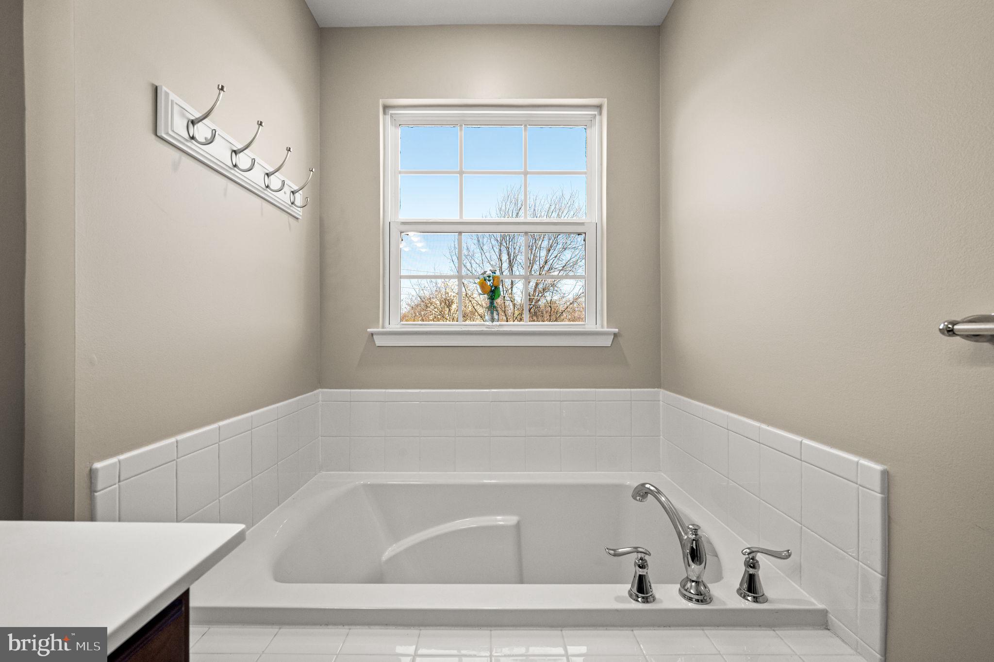 WASHINGTON SQUARE - Residential