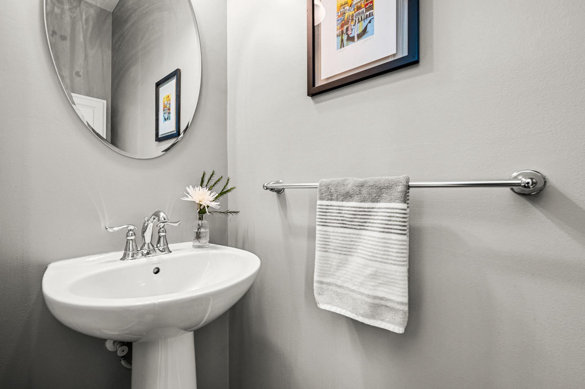 WASHINGTON SQUARE - Residential