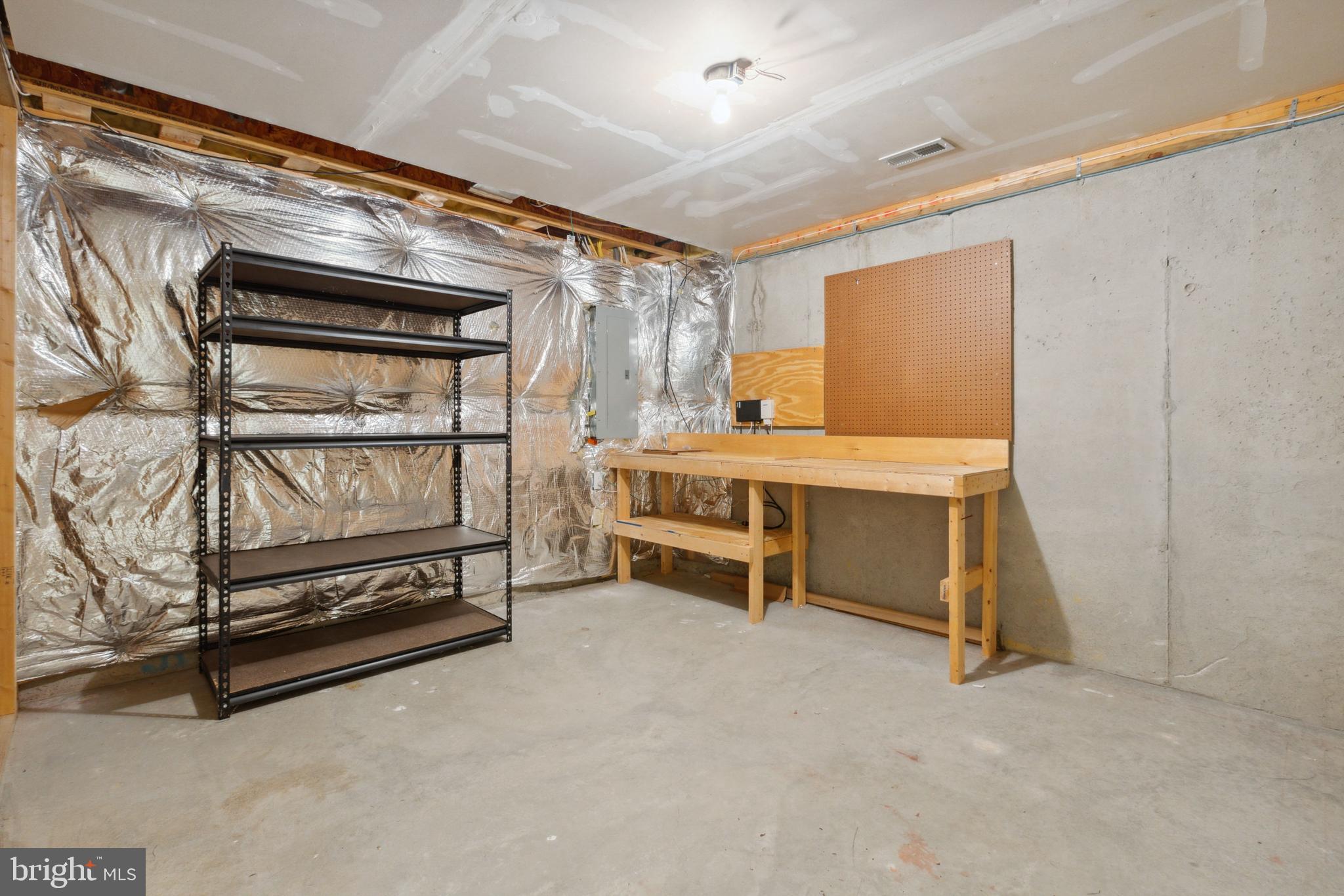 CHAPEL GROVE - Residential Lease