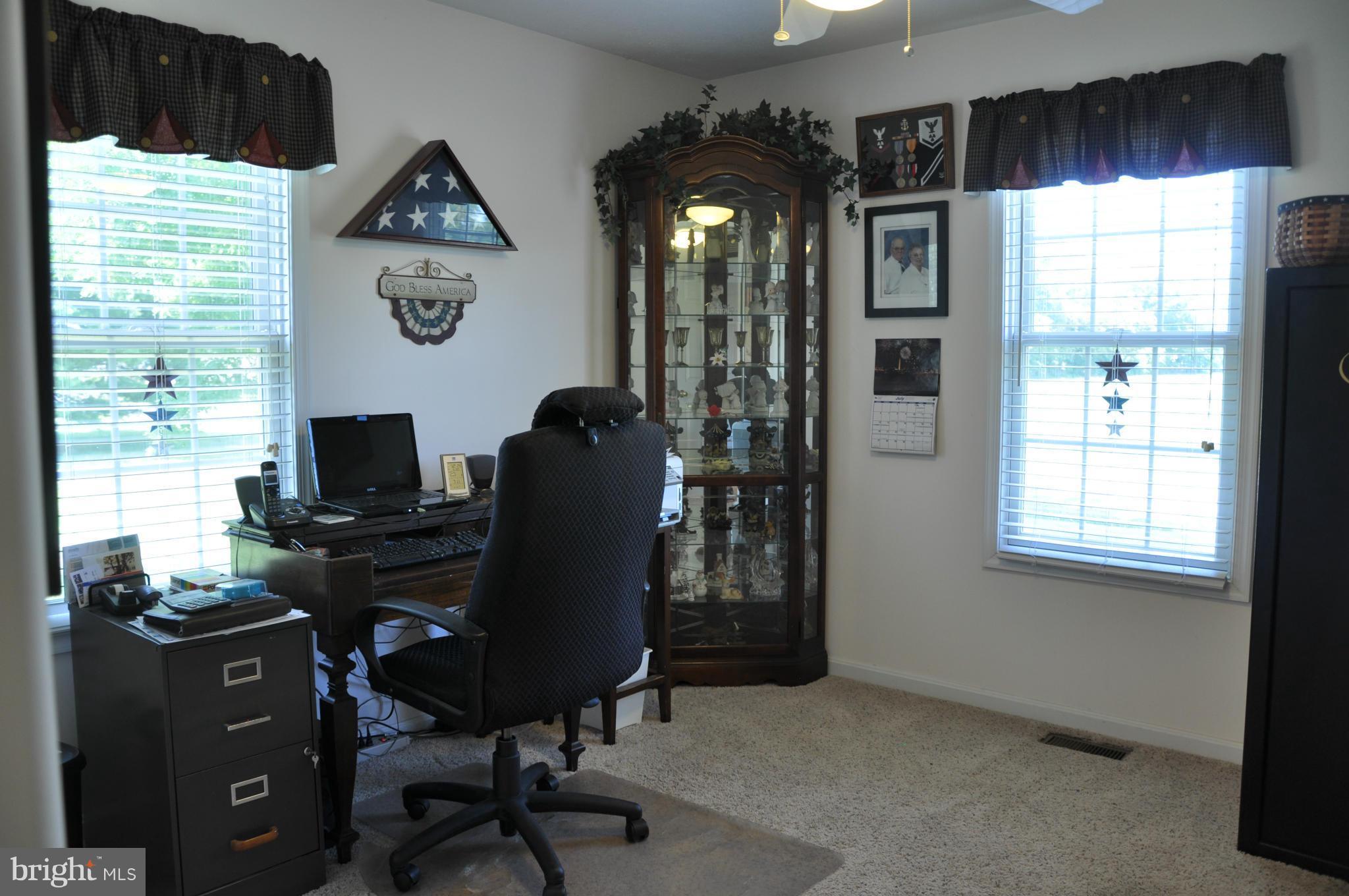 PILGRIM MANOR - Residential