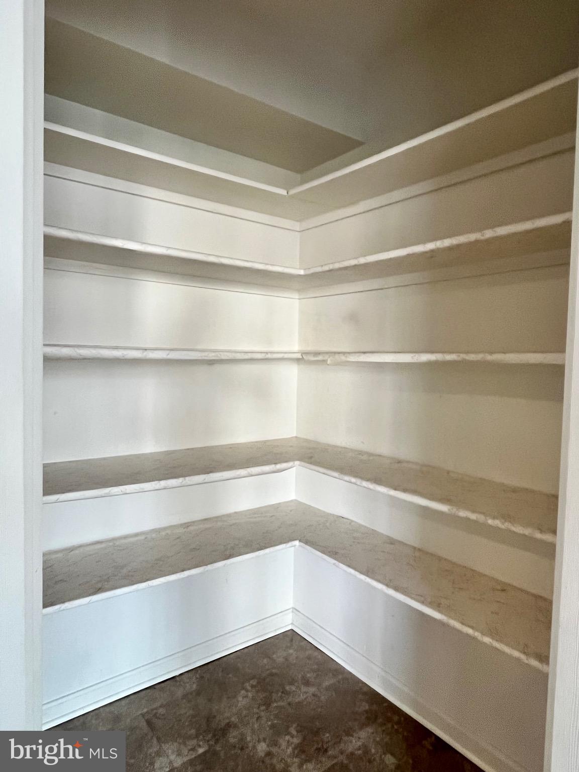 SEVEN OAKS - Residential Lease