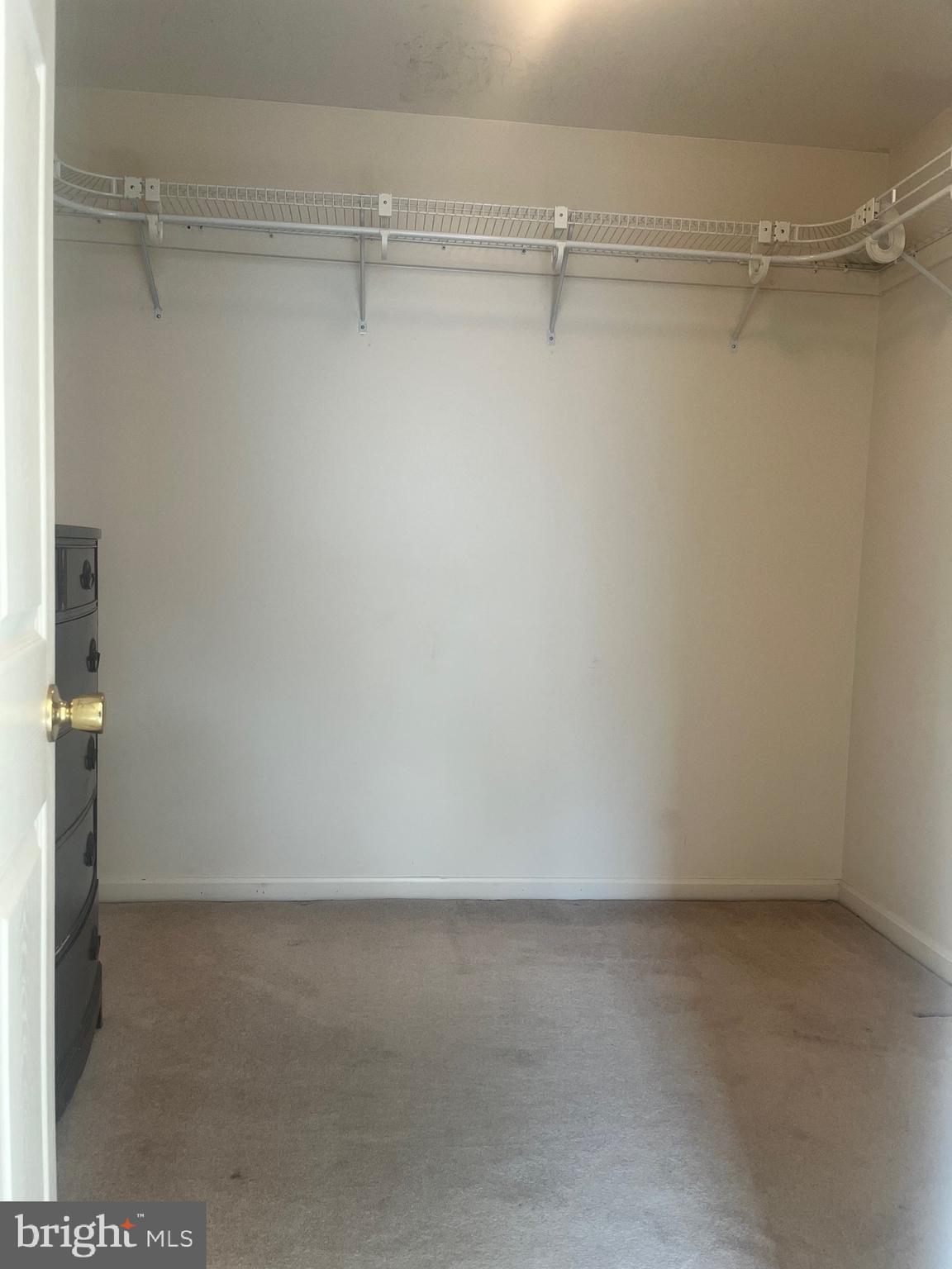 SEVEN OAKS - Residential Lease