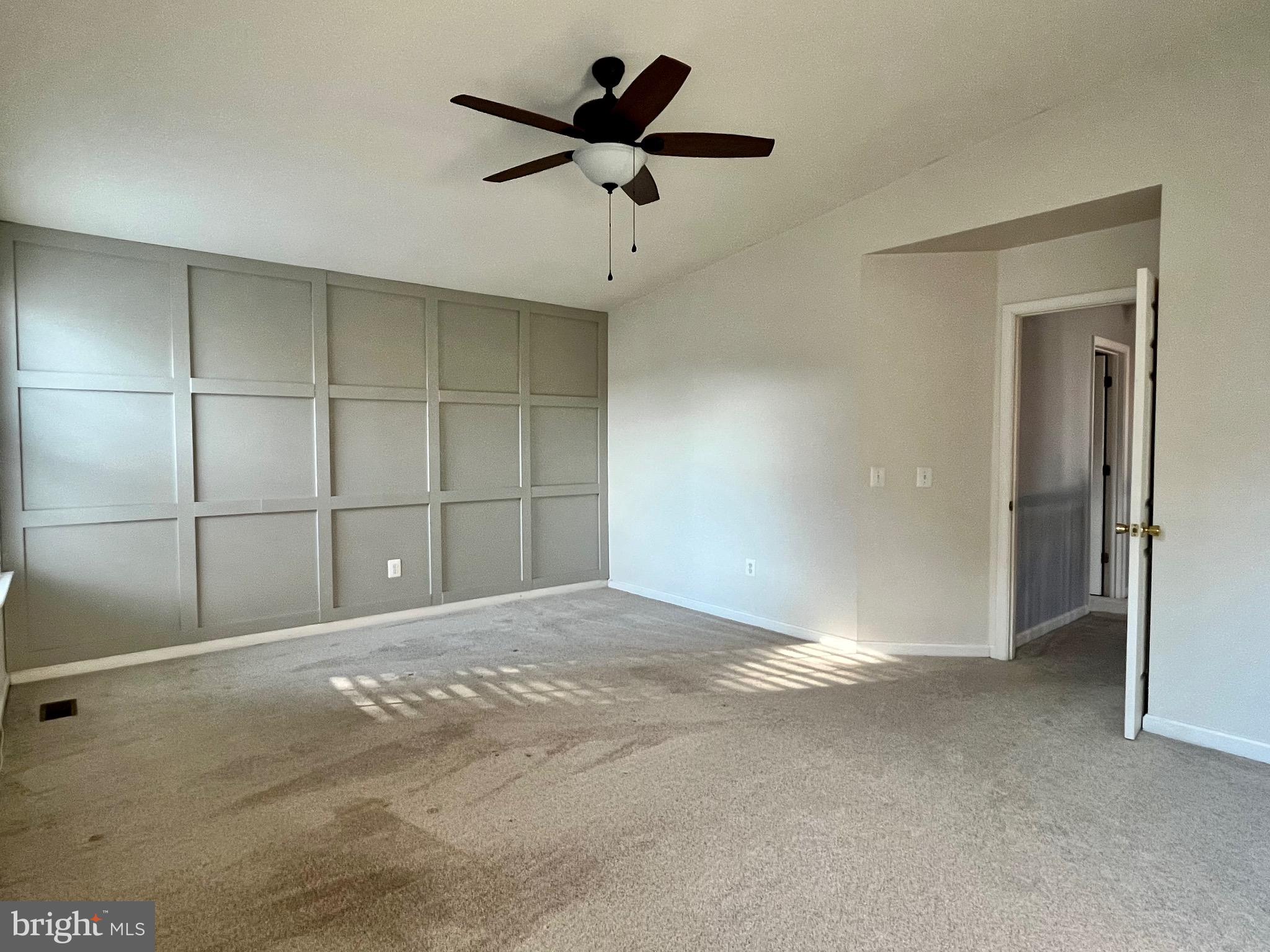 SEVEN OAKS - Residential Lease