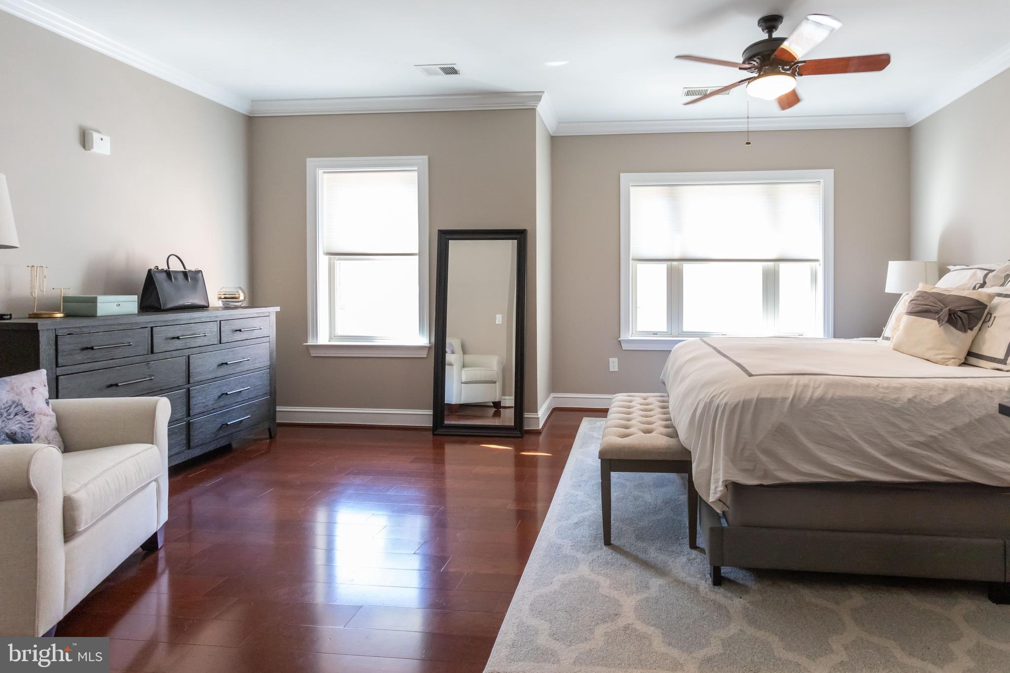 COURTHOUSE - Residential