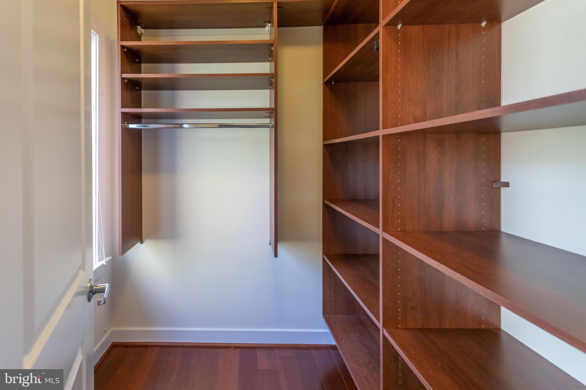 COURTHOUSE - Residential