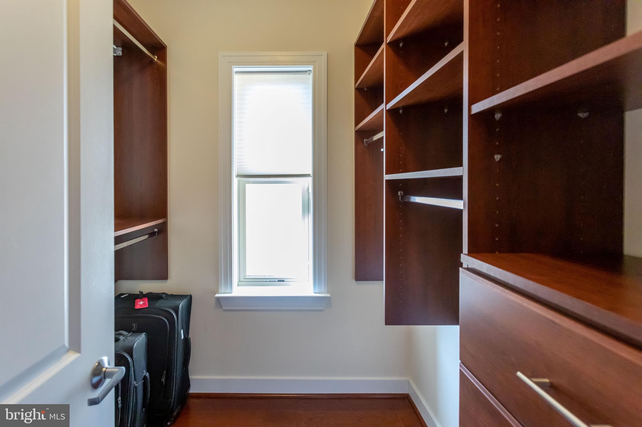 COURTHOUSE - Residential