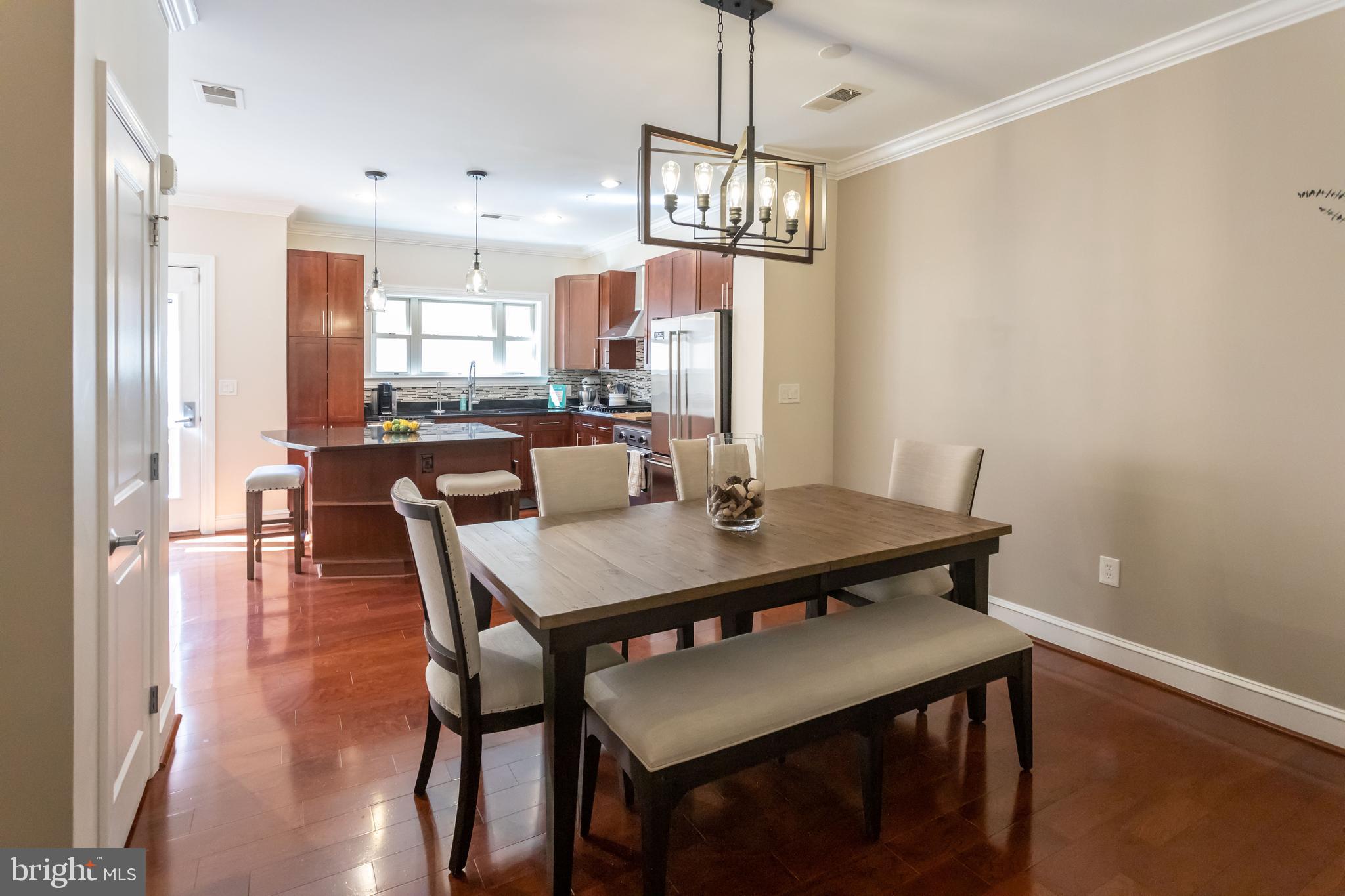 COURTHOUSE - Residential