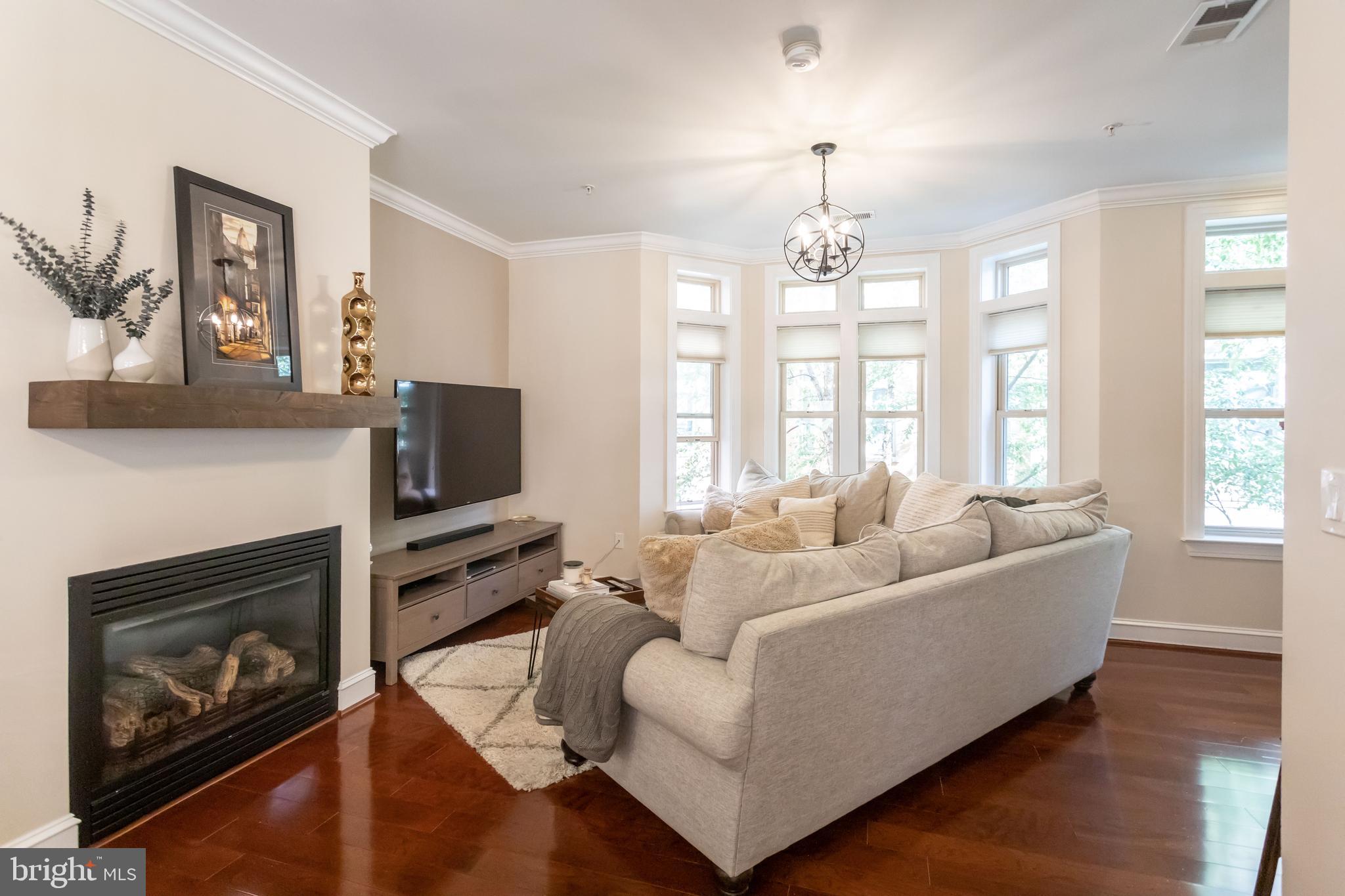 COURTHOUSE - Residential