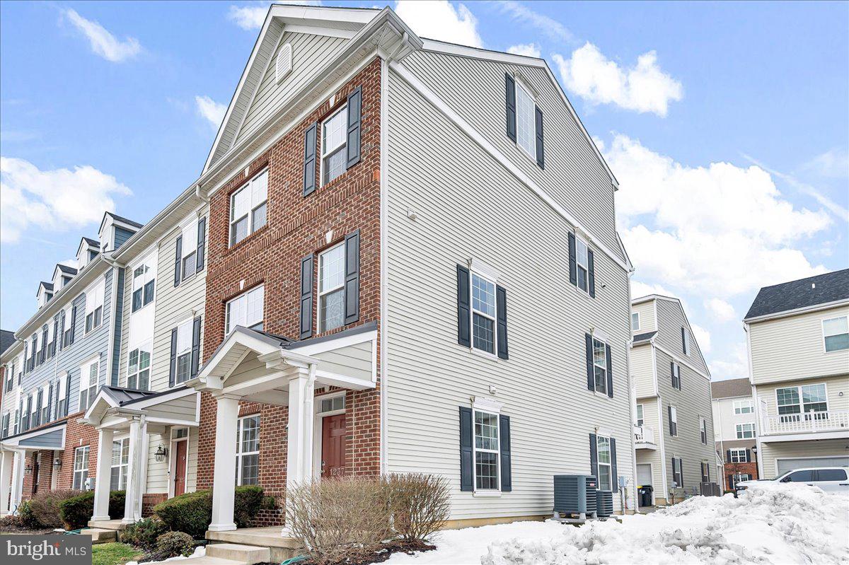 DARLEY GREEN - Residential