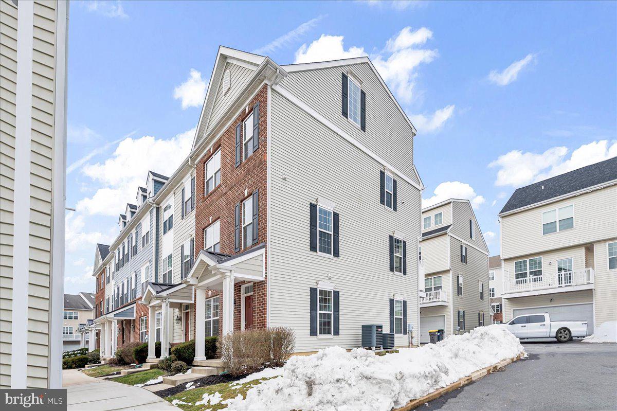 DARLEY GREEN - Residential