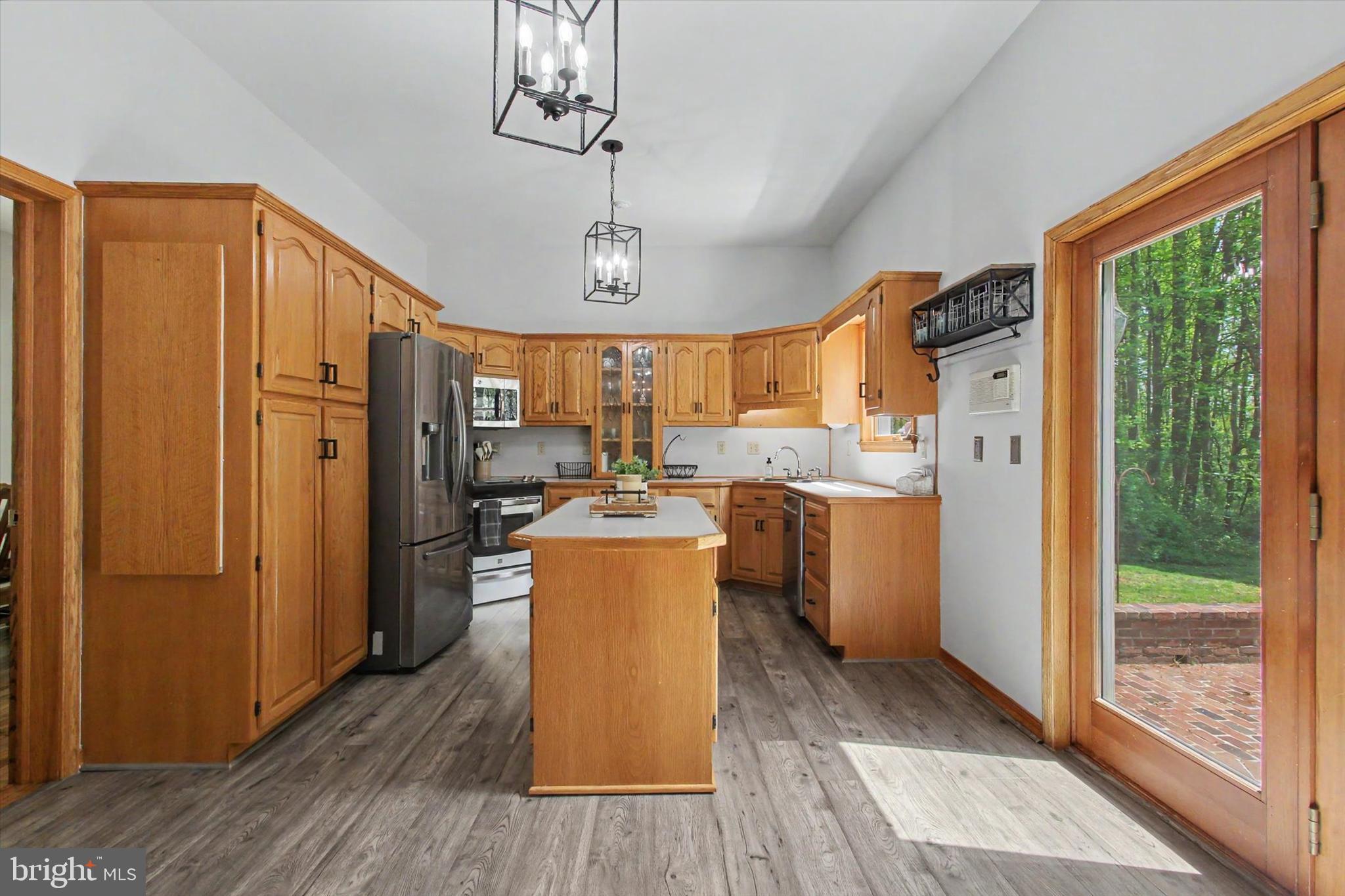 HARMONY GROVE - Residential