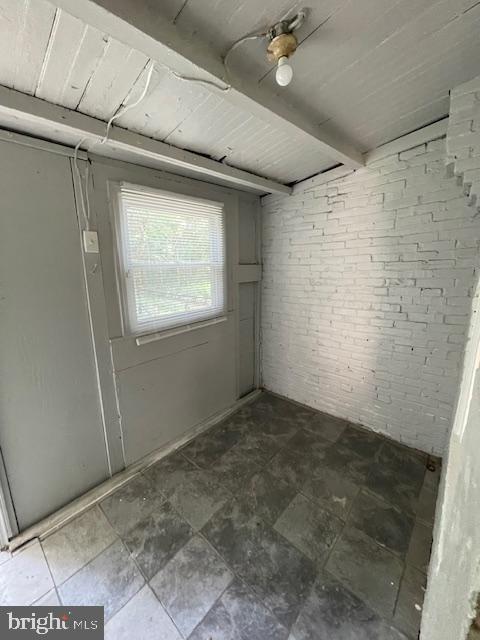 MILL CREEK - Residential Lease