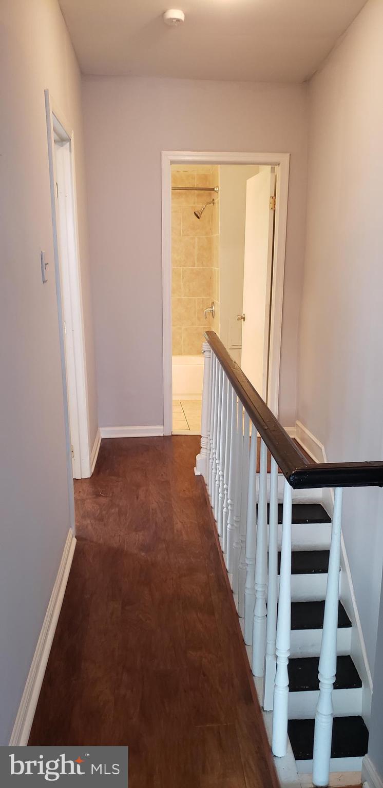 POINT BREEZE - Residential Lease