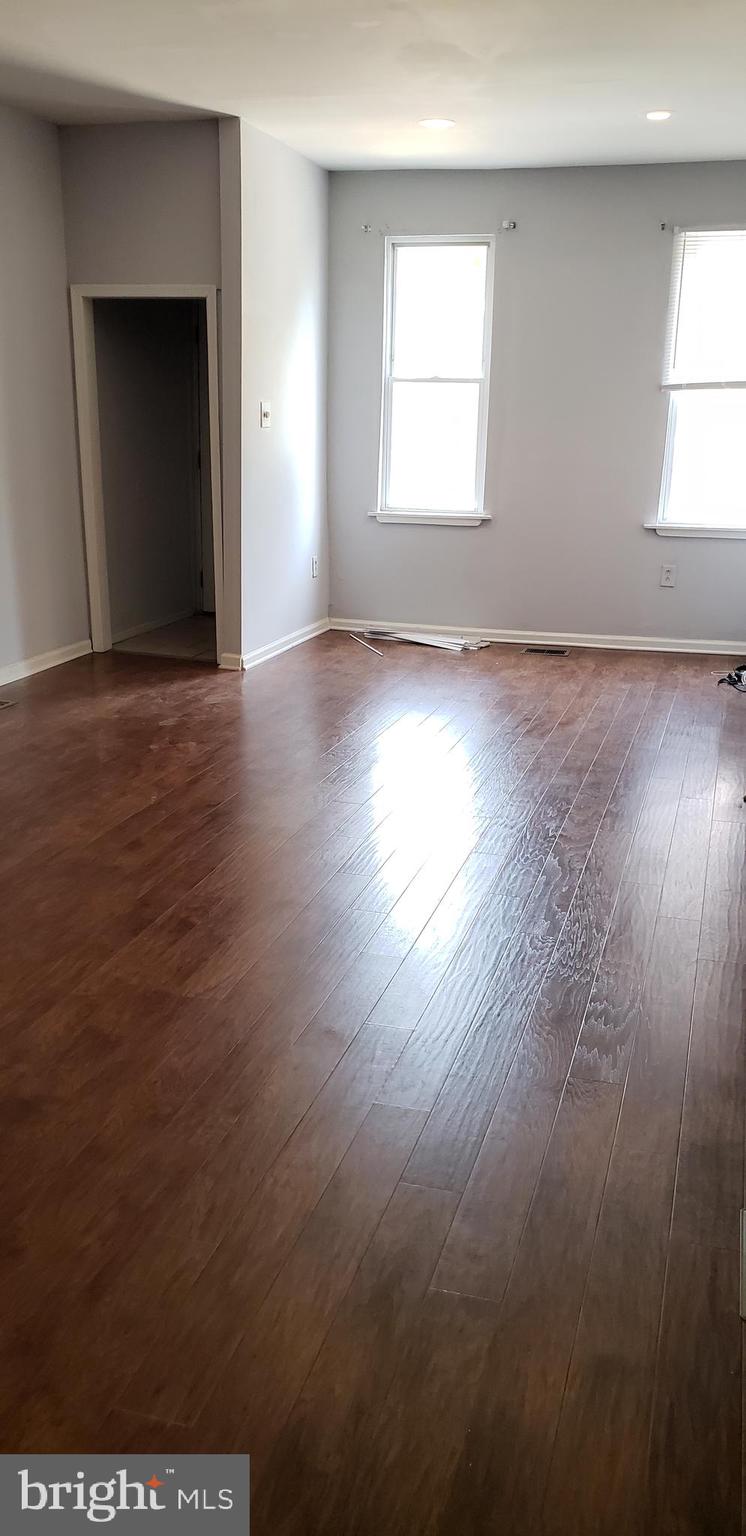 POINT BREEZE - Residential Lease