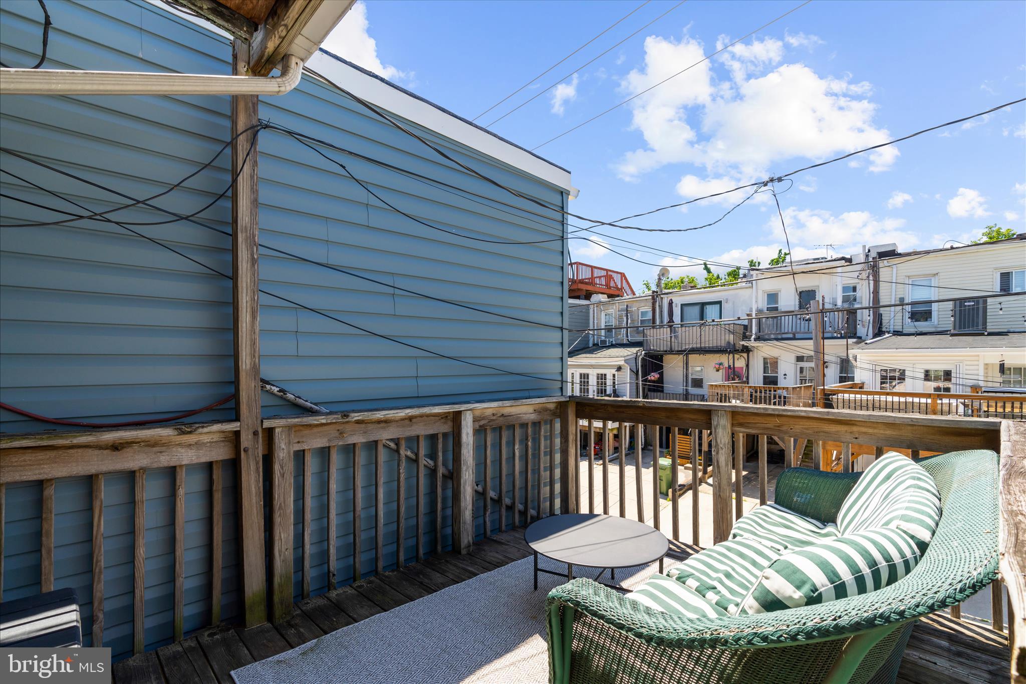 RIVERSIDE PARK - Residential