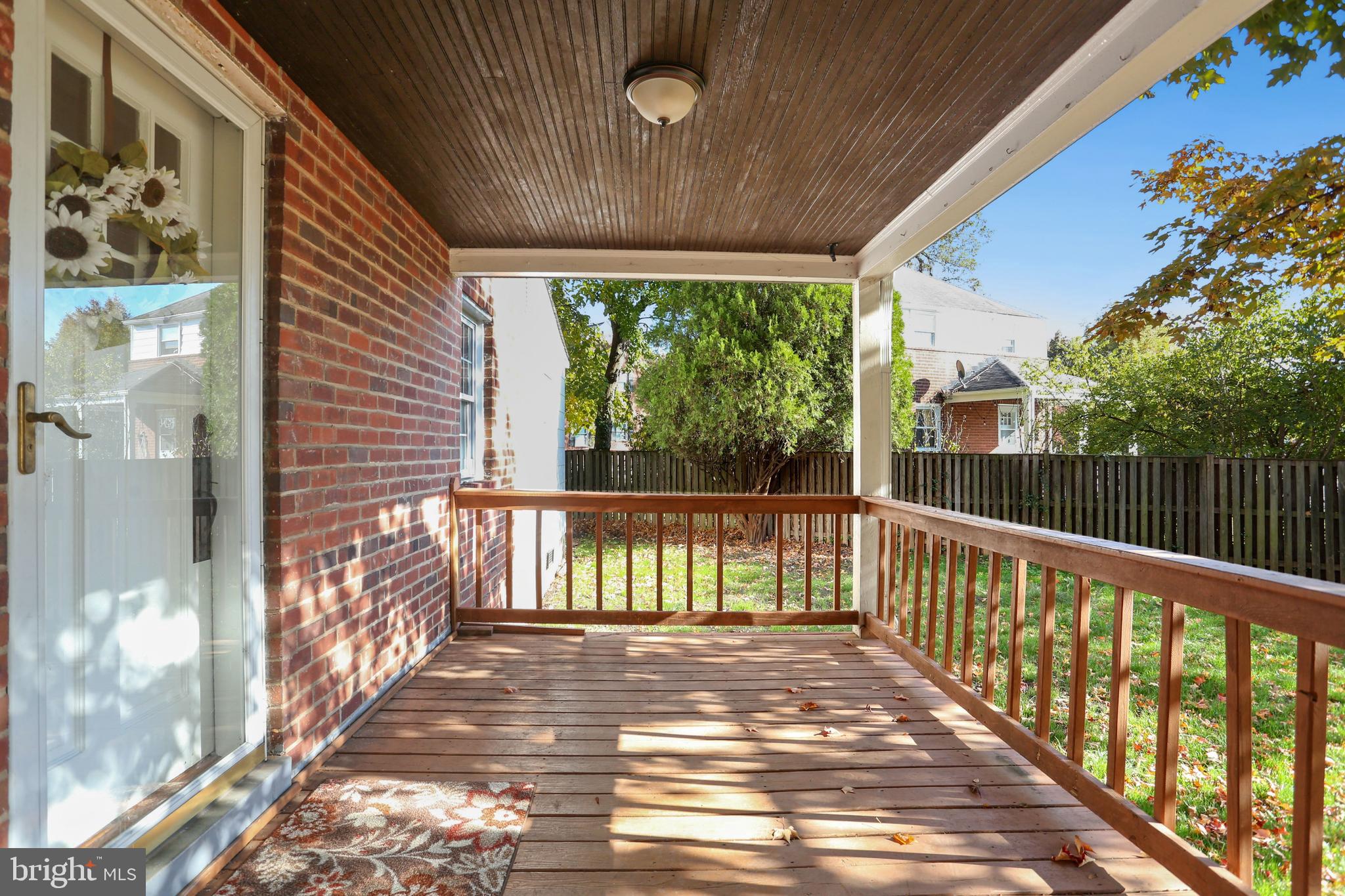 ARLINGTON FOREST - Residential Lease