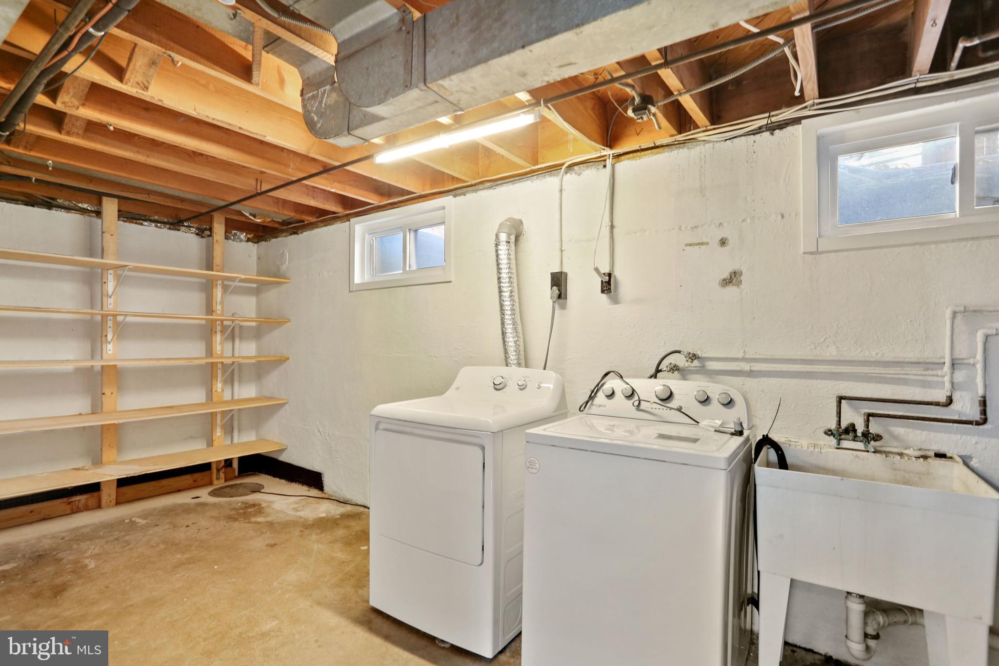 ARLINGTON FOREST - Residential Lease