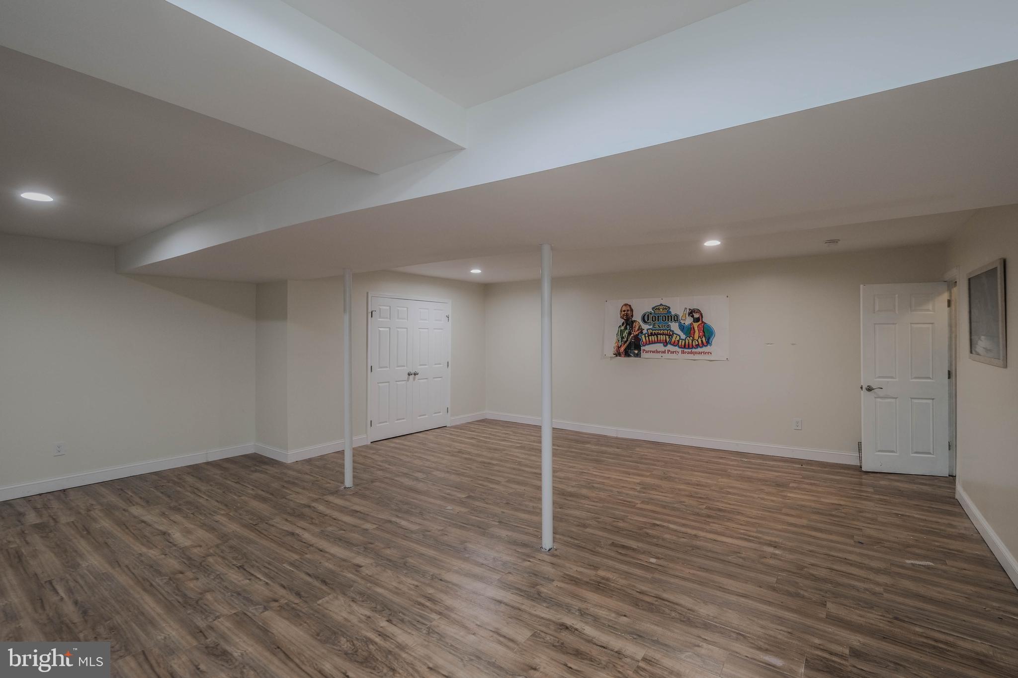 LAKE HOLIDAY ESTATES - Residential