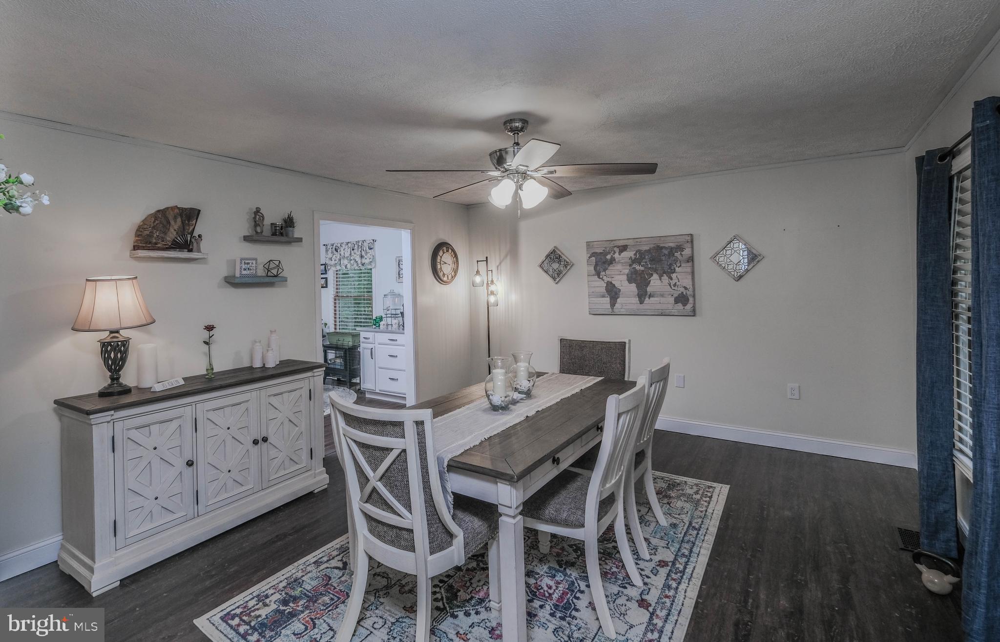 LAKE HOLIDAY ESTATES - Residential