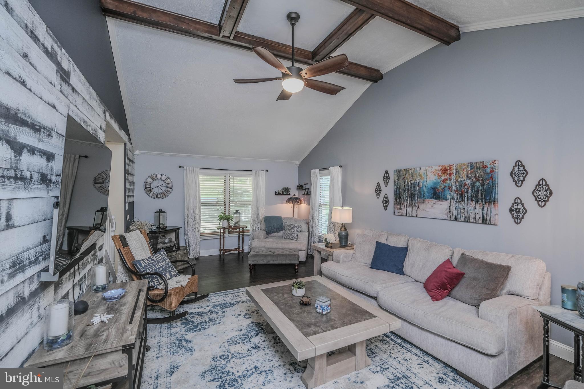 LAKE HOLIDAY ESTATES - Residential