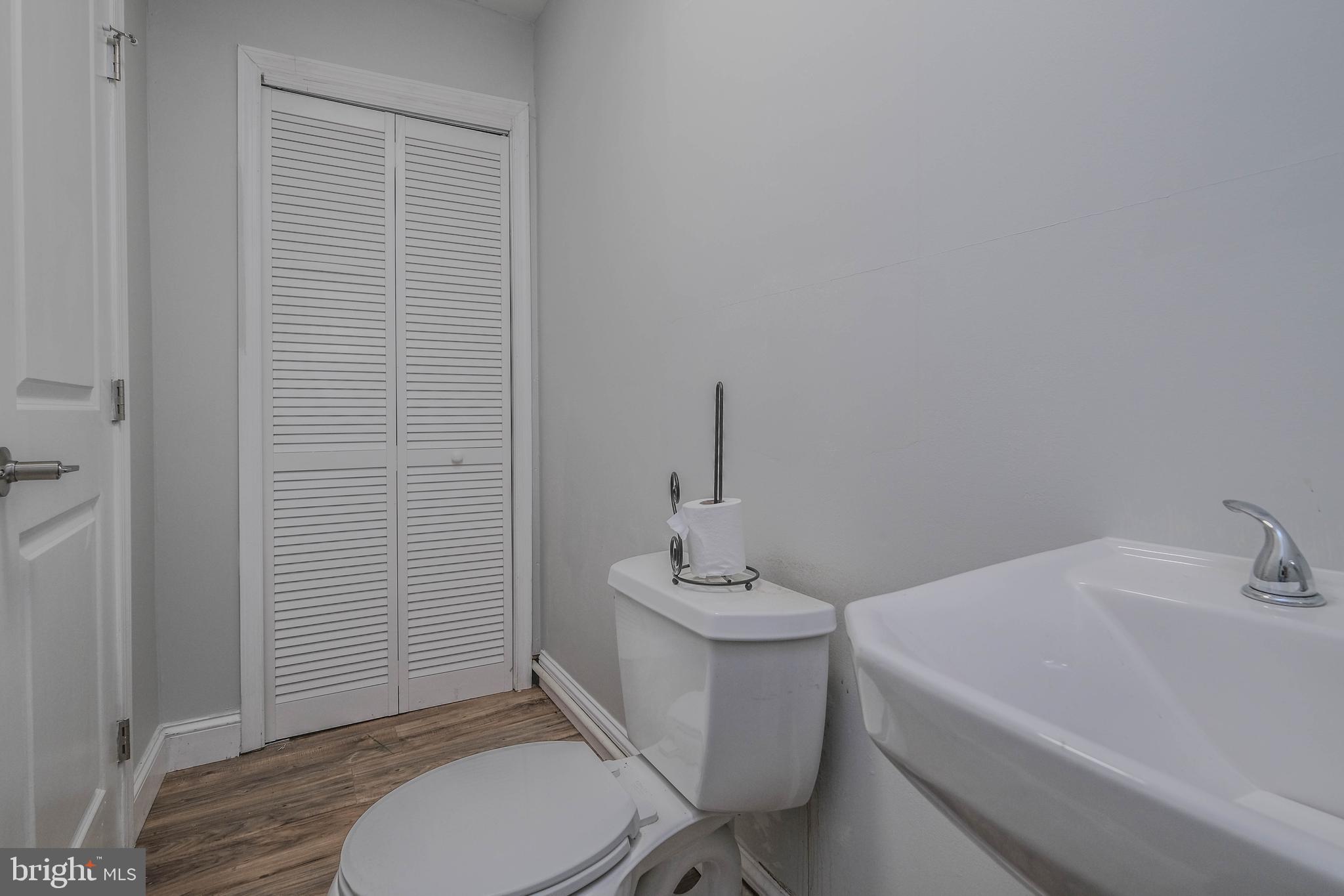 LAKE HOLIDAY ESTATES - Residential