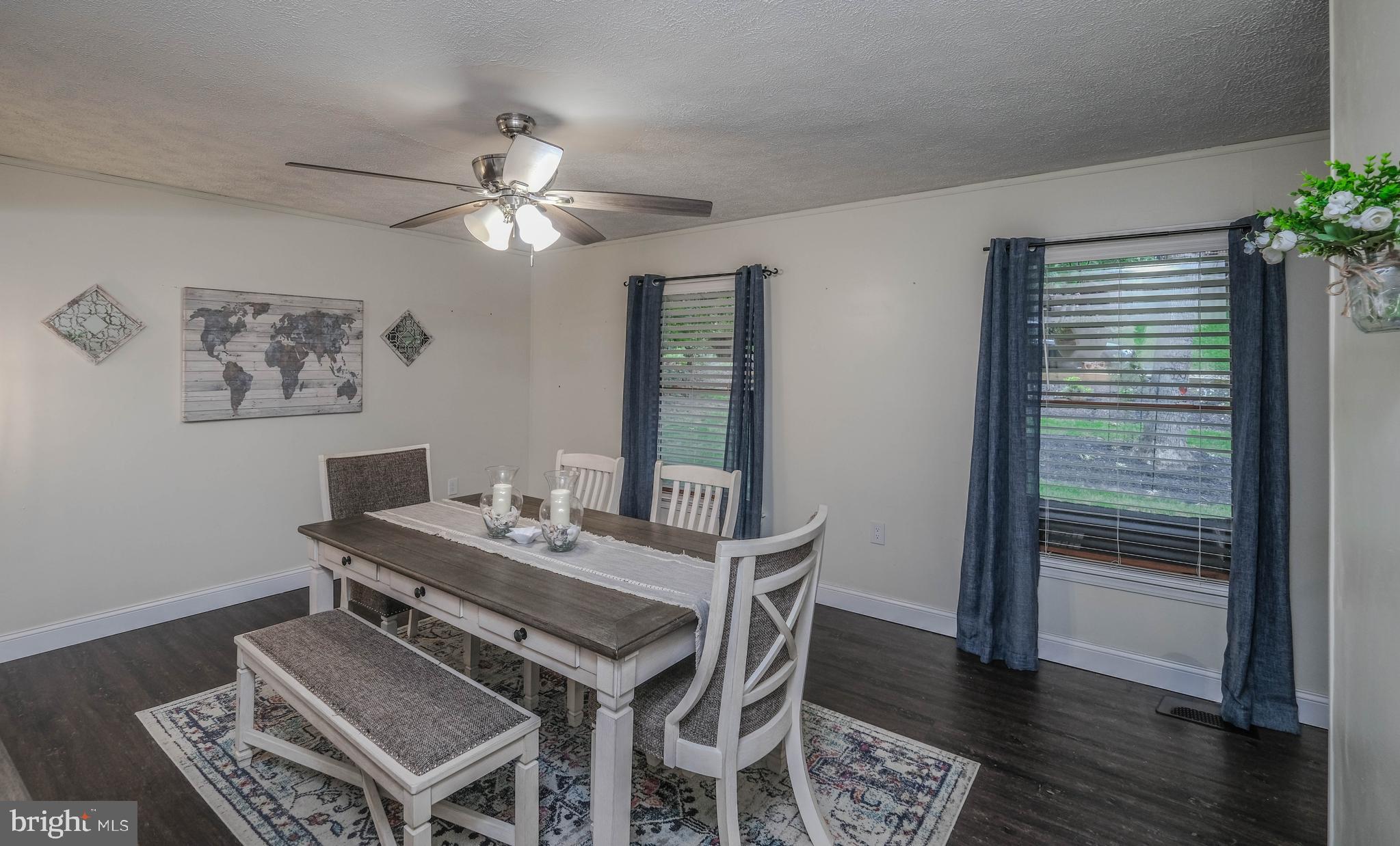 LAKE HOLIDAY ESTATES - Residential