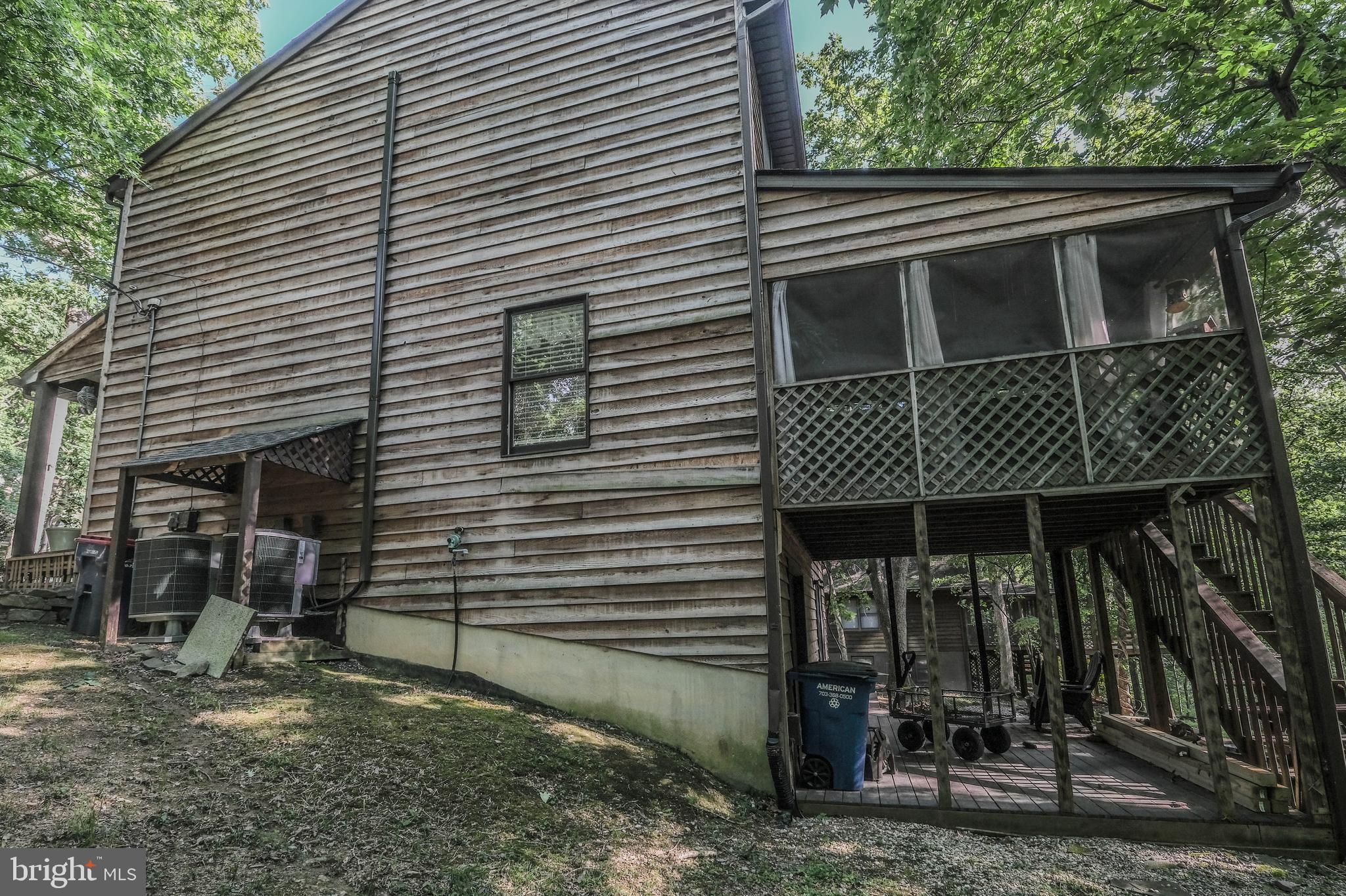 LAKE HOLIDAY ESTATES - Residential