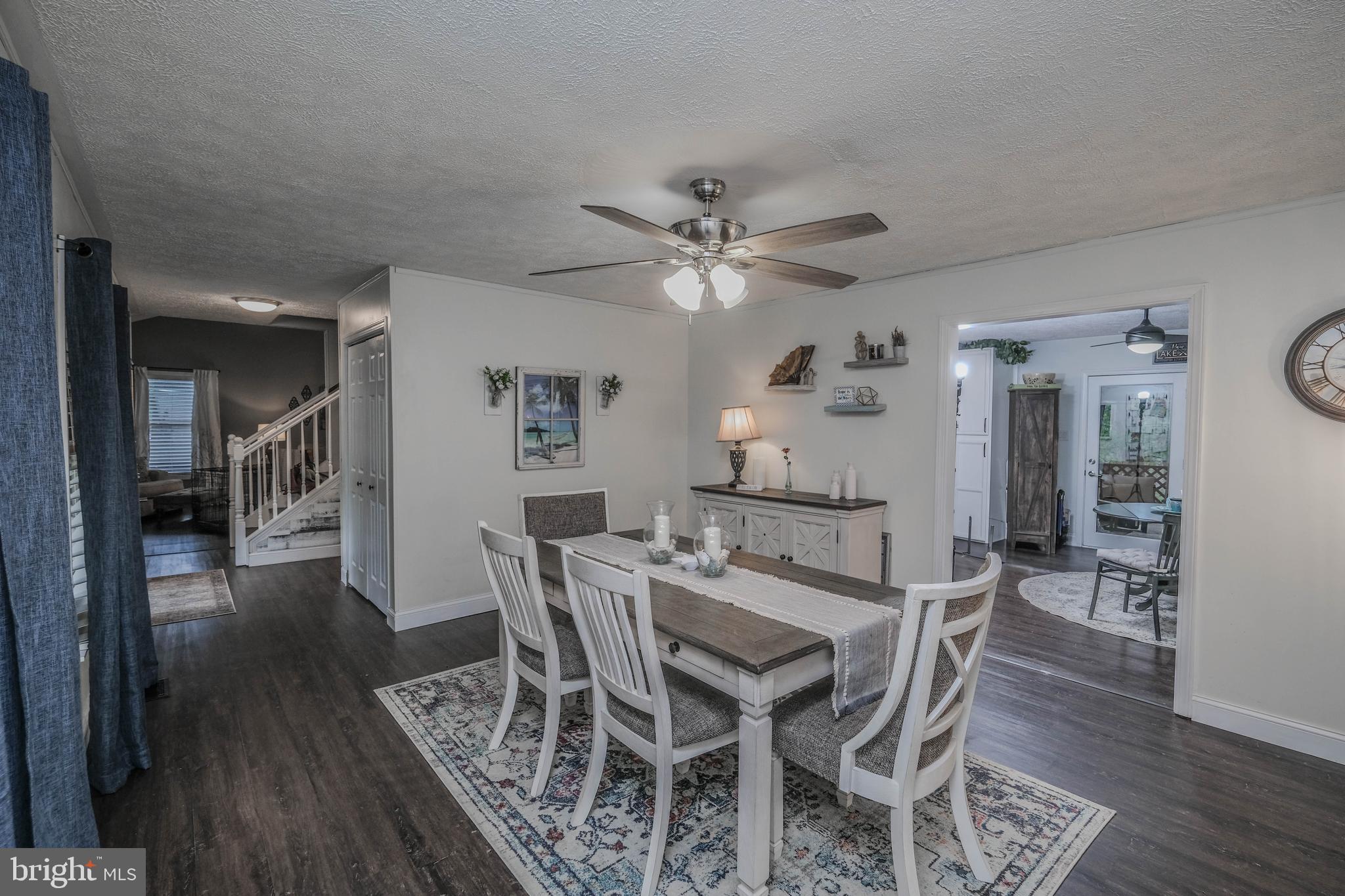 LAKE HOLIDAY ESTATES - Residential