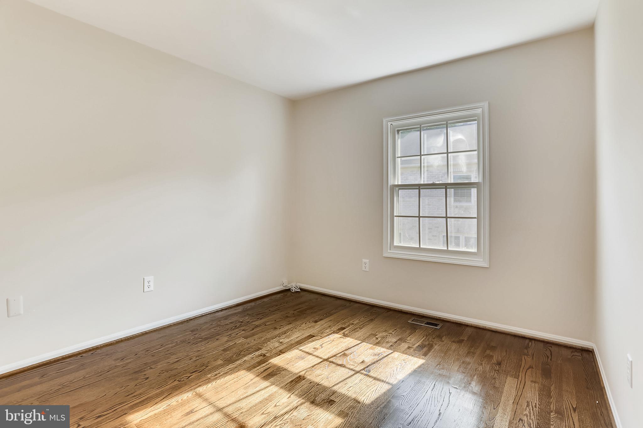 WESTLAKE TERRACE - Residential Lease