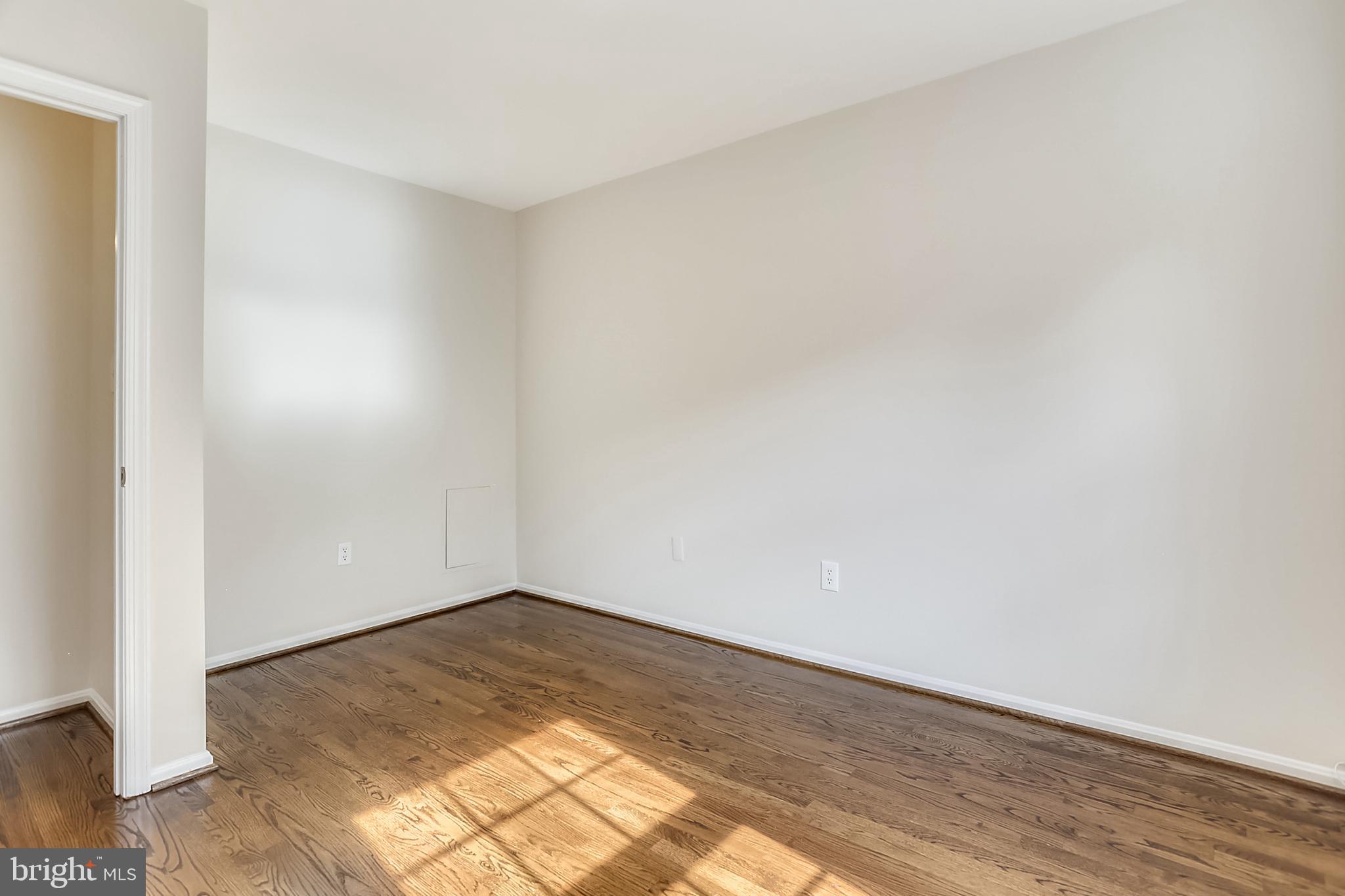 WESTLAKE TERRACE - Residential Lease