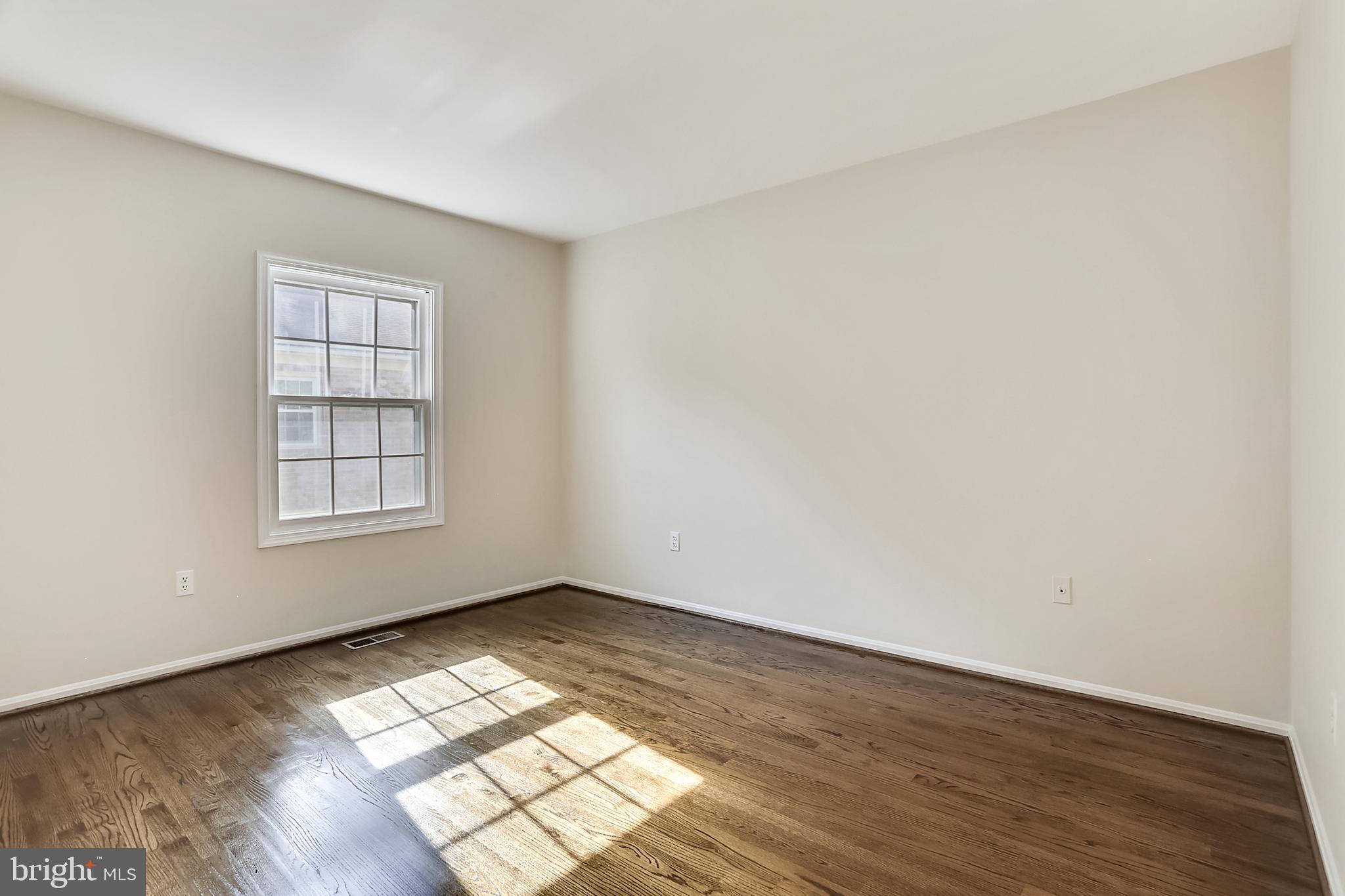 WESTLAKE TERRACE - Residential Lease