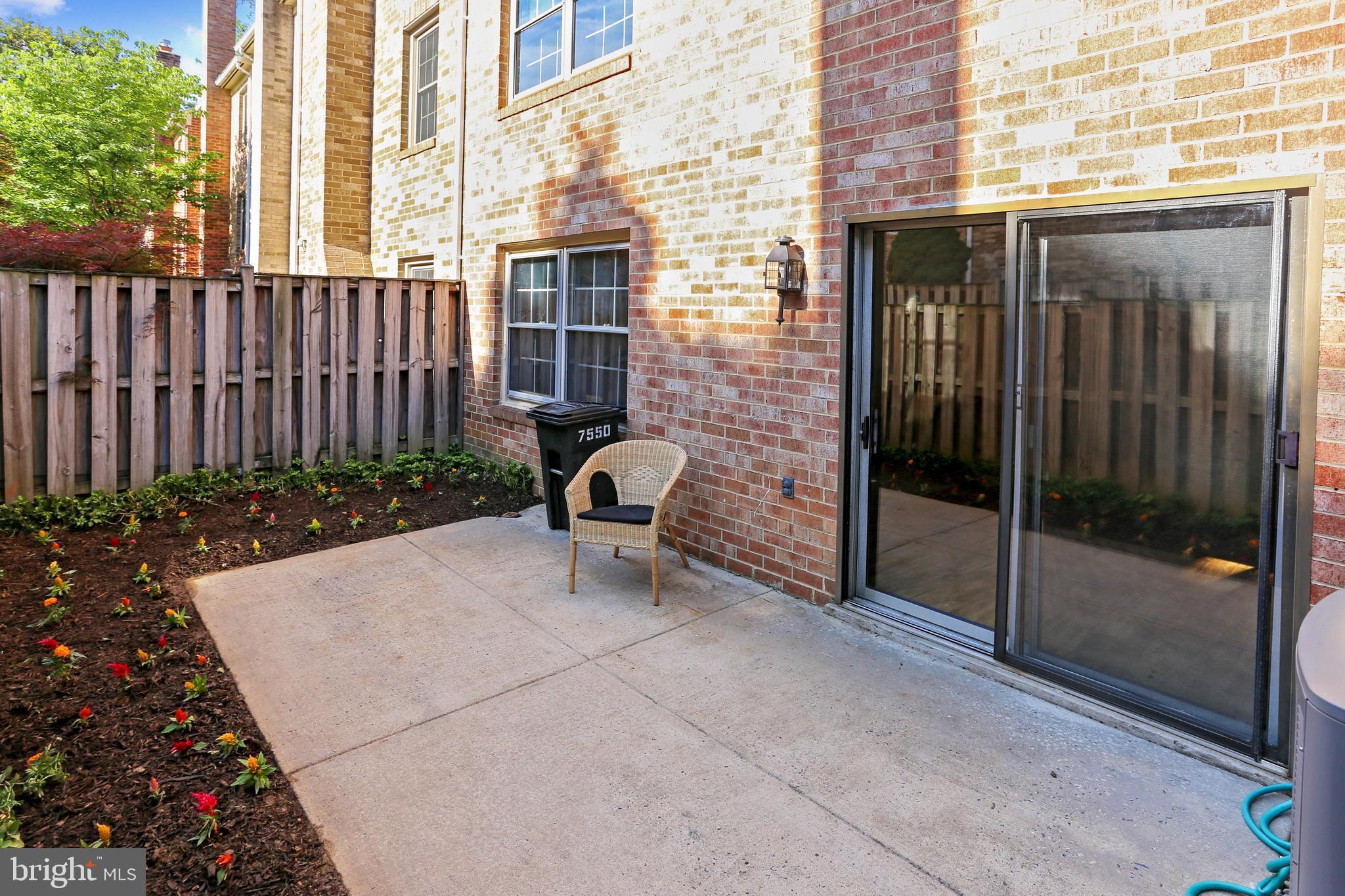 WESTLAKE TERRACE - Residential Lease