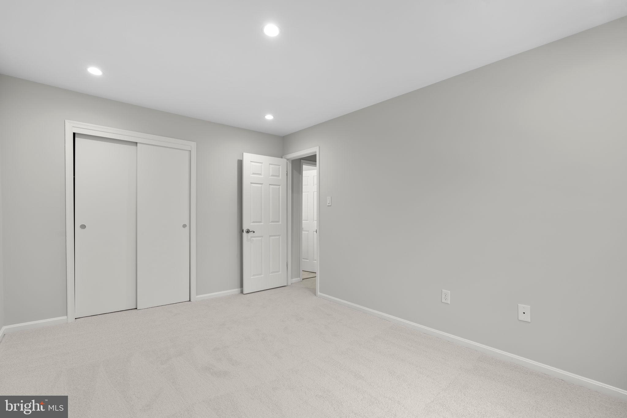 DORSEY HALL - Residential