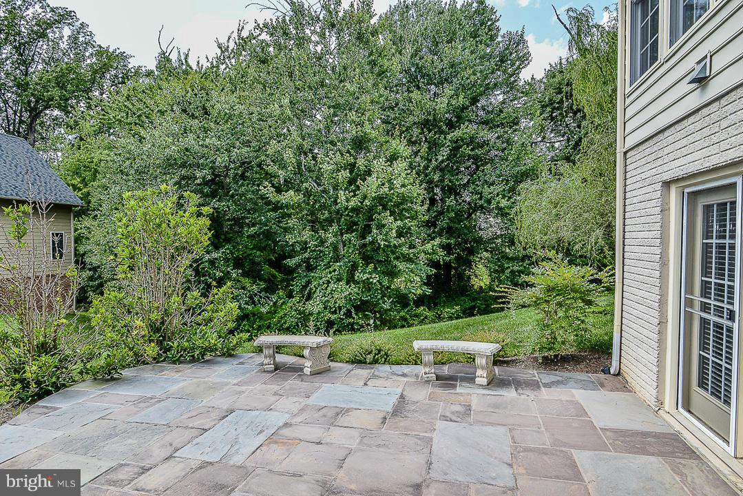 CEDAR CHASE - Residential