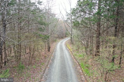 Vacant Land For Sale - Oakland Rd<br/> LOUISA, VA 23093