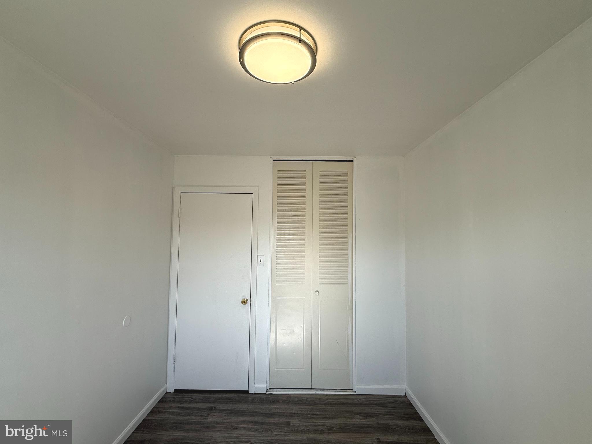 KINGS COURT - Residential