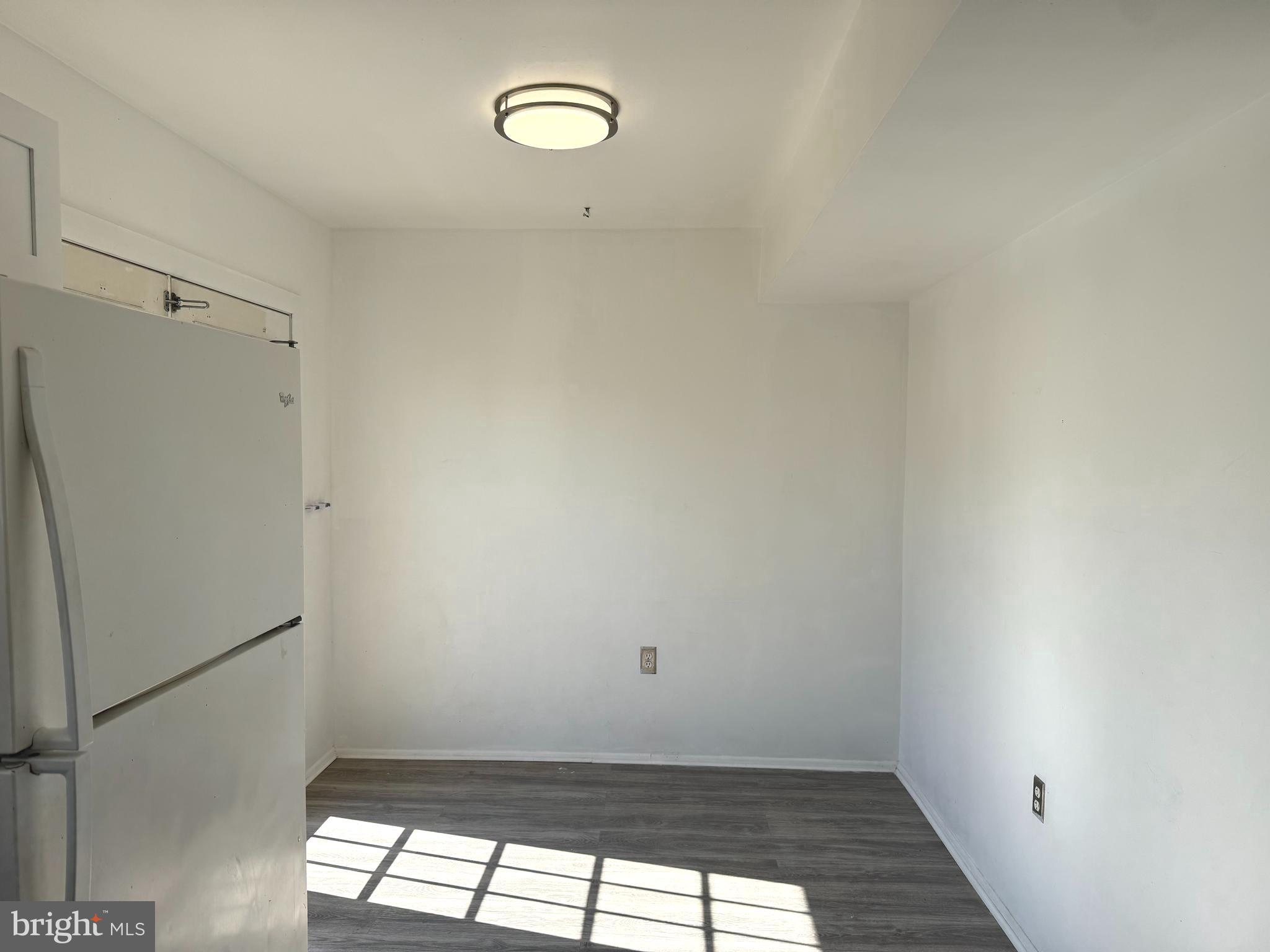 KINGS COURT - Residential