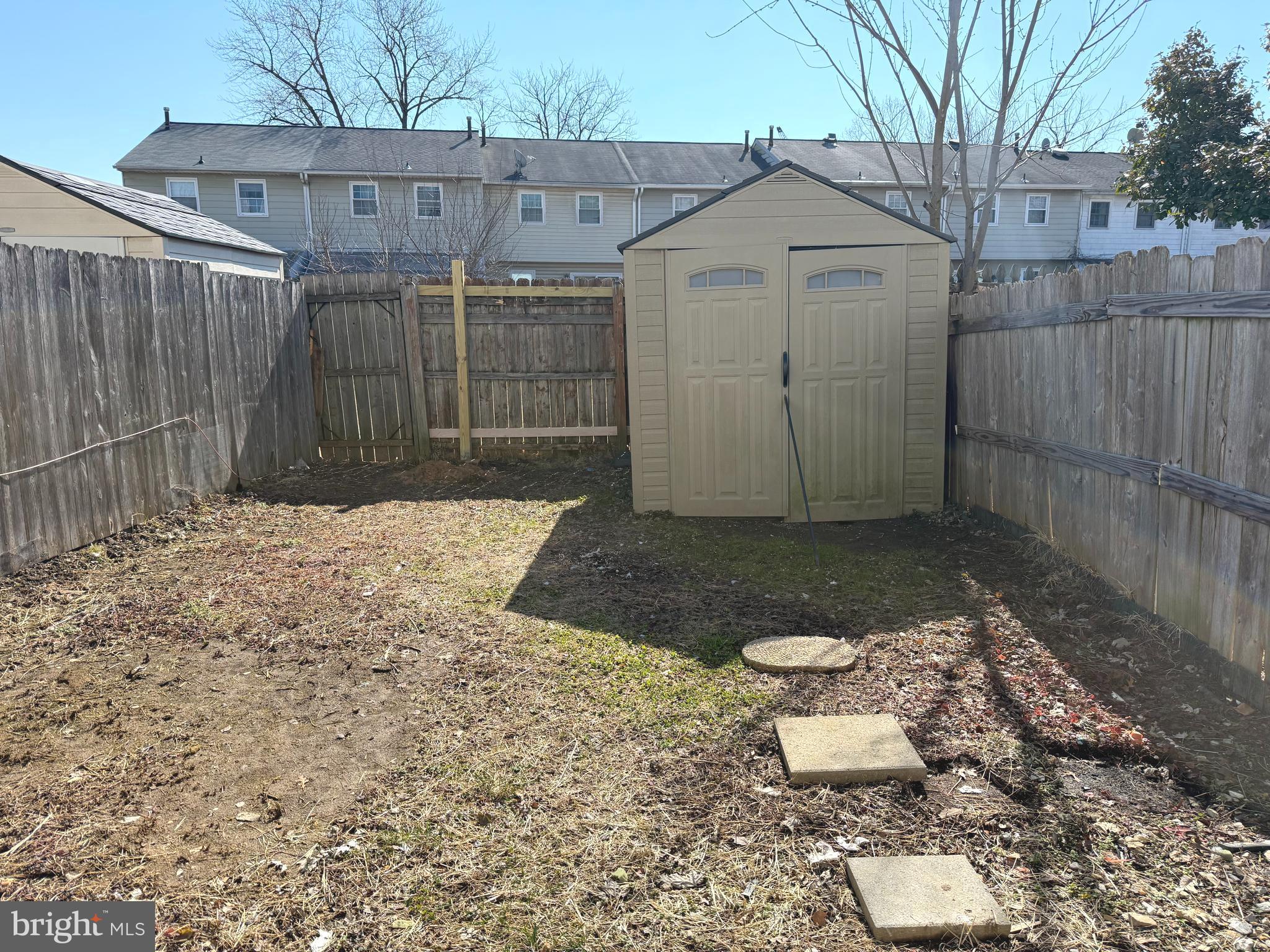 KINGS COURT - Residential