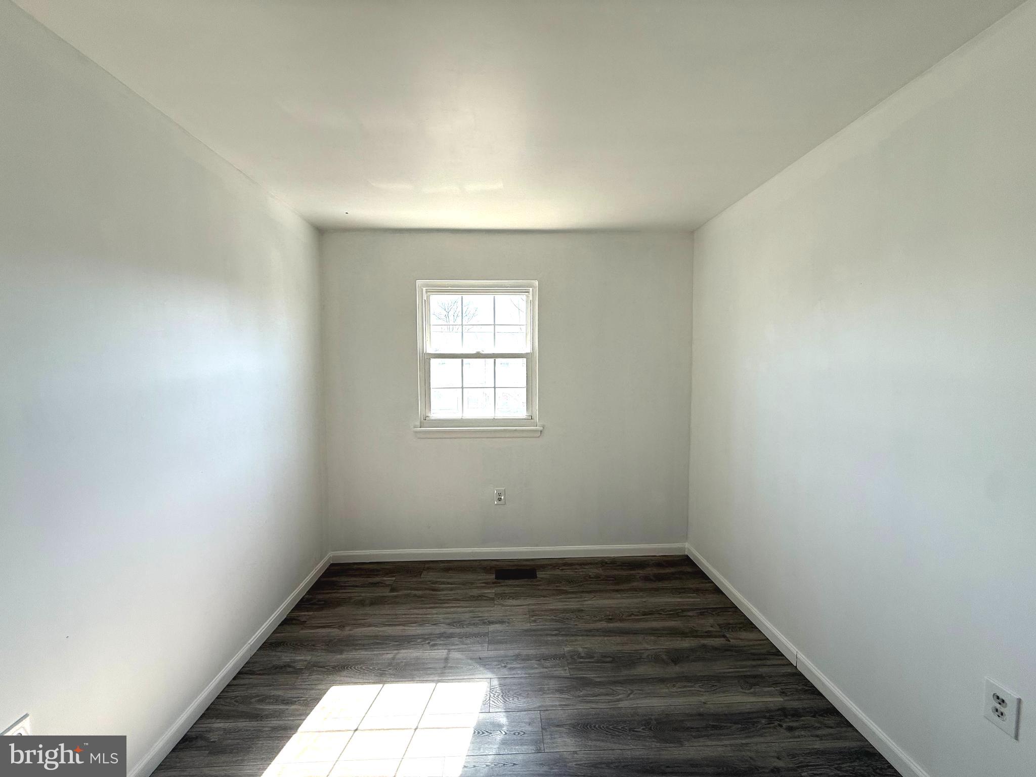 KINGS COURT - Residential