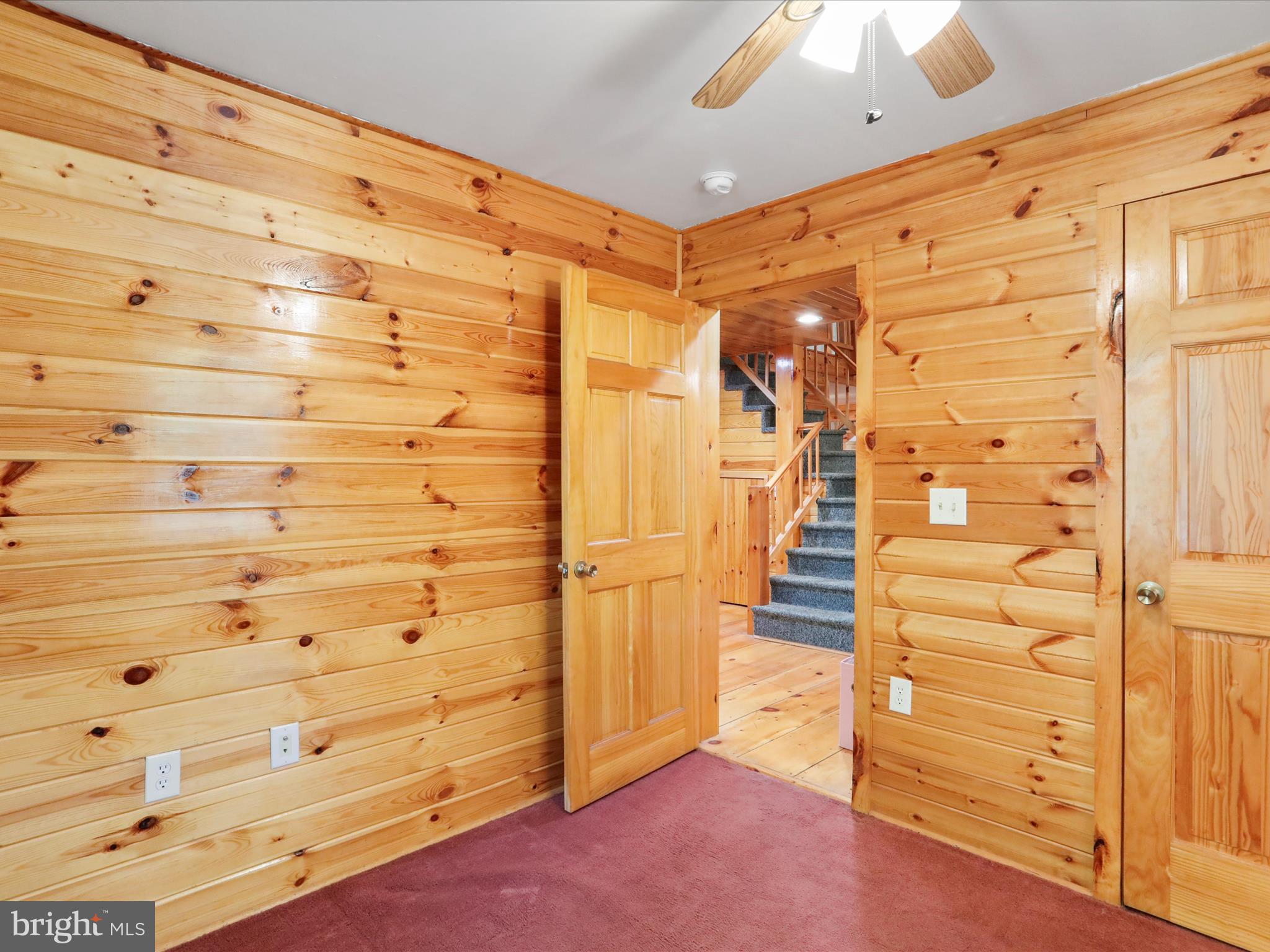 ROLLING SPRINGS FARMS WEST - Residential