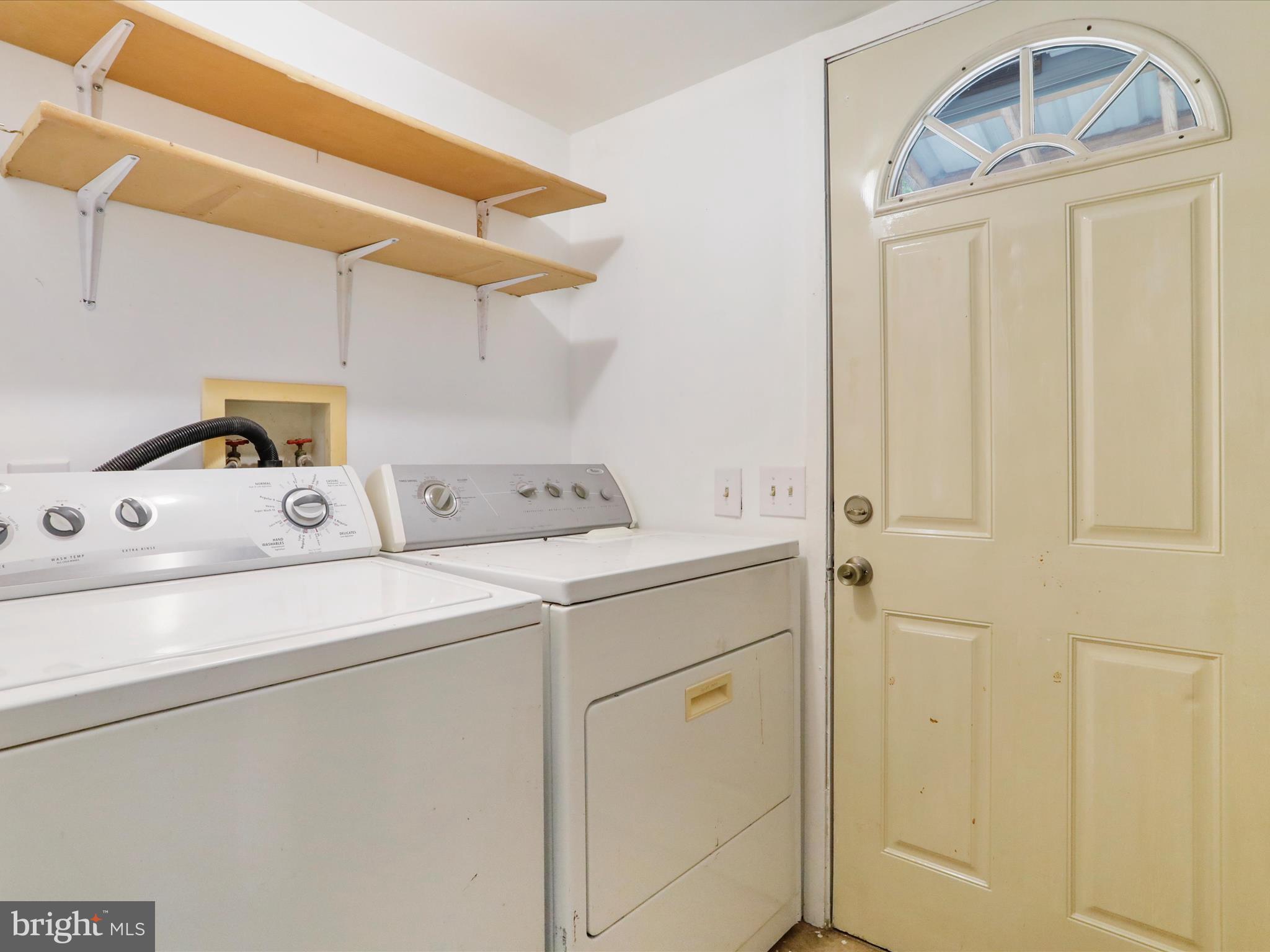 ROLLING SPRINGS FARMS WEST - Residential