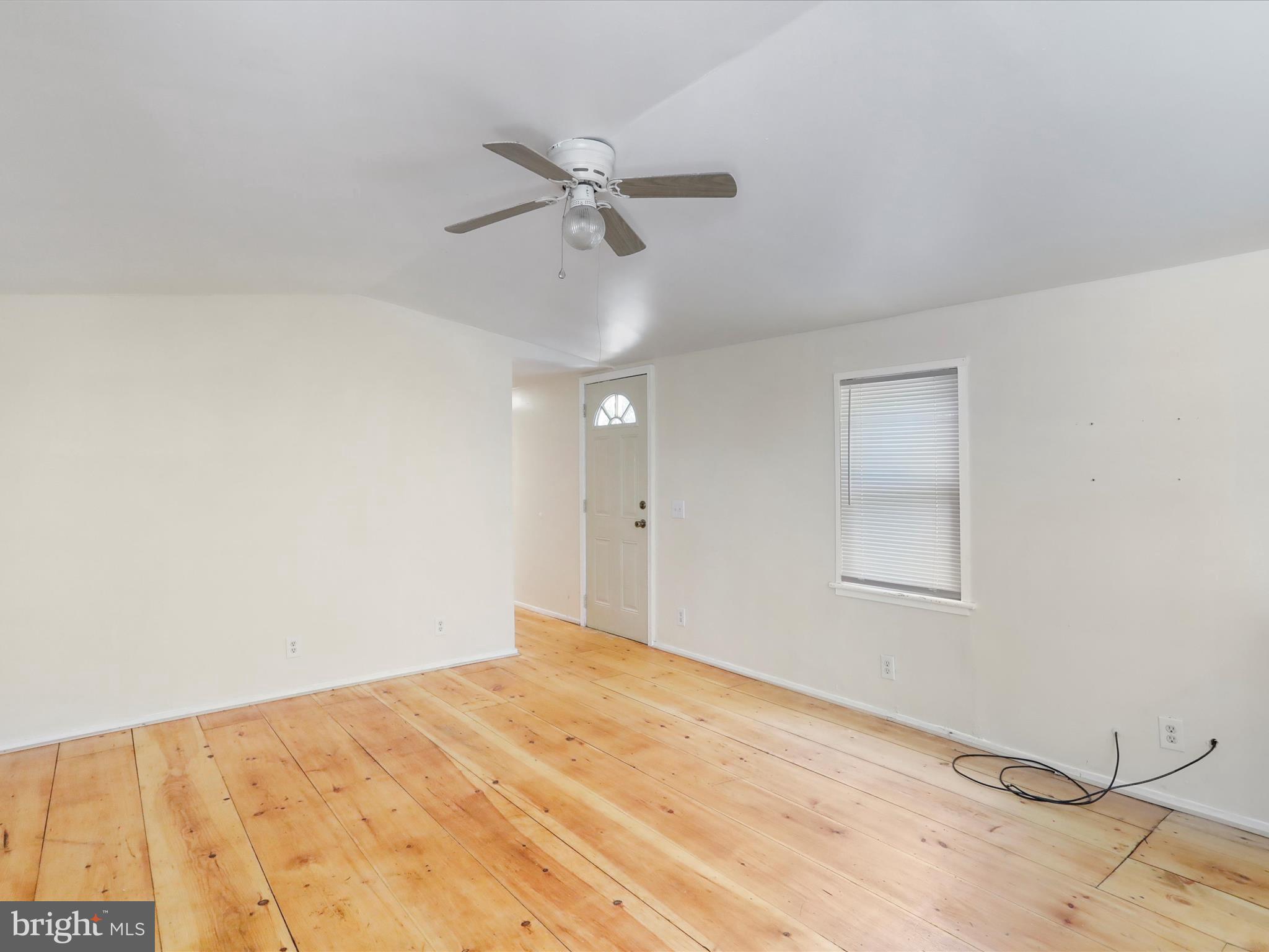 ROLLING SPRINGS FARMS WEST - Residential